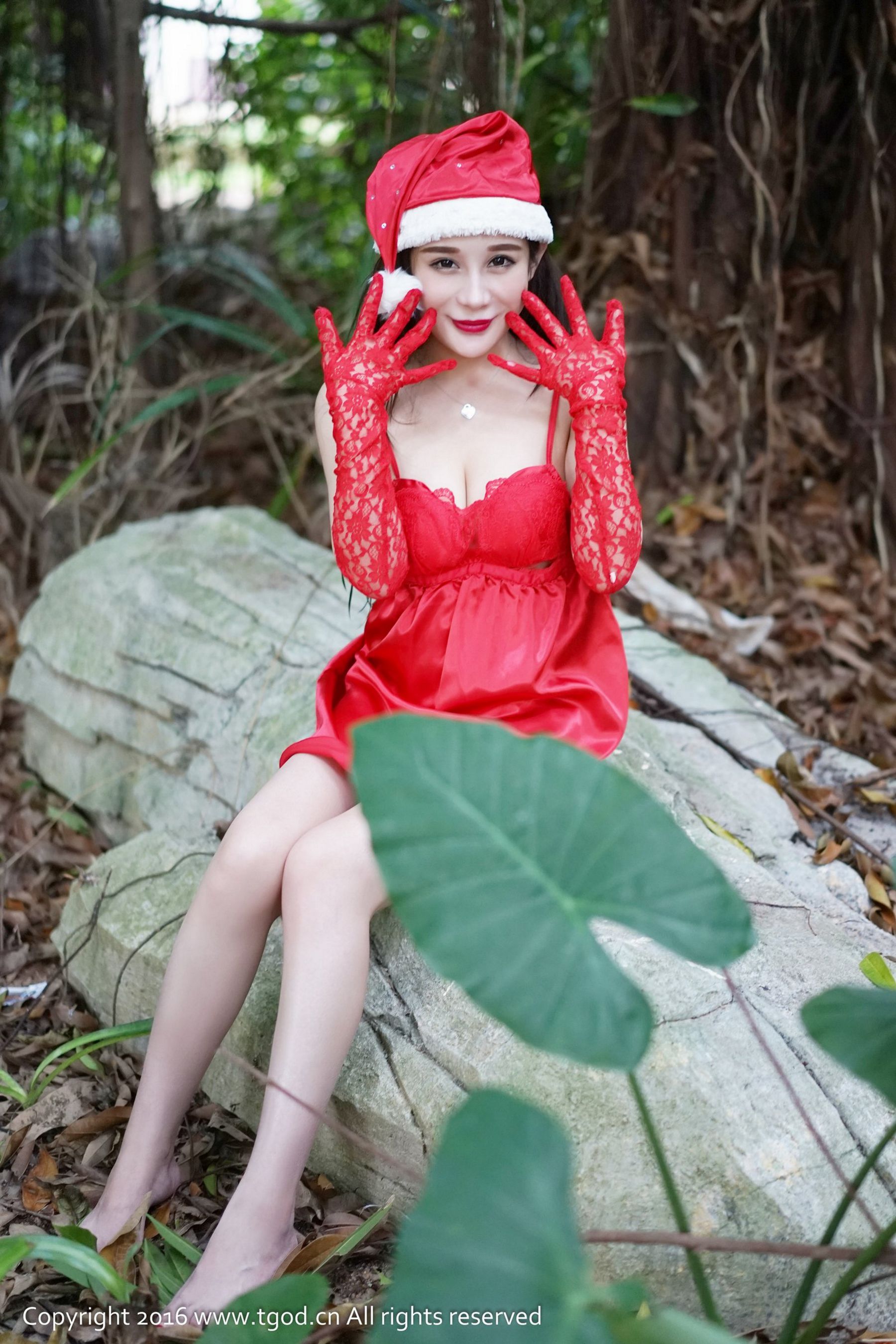 Chen Jiayao Ayomiabe's Sanya Travel is very delicious goddess push goddess TGOD