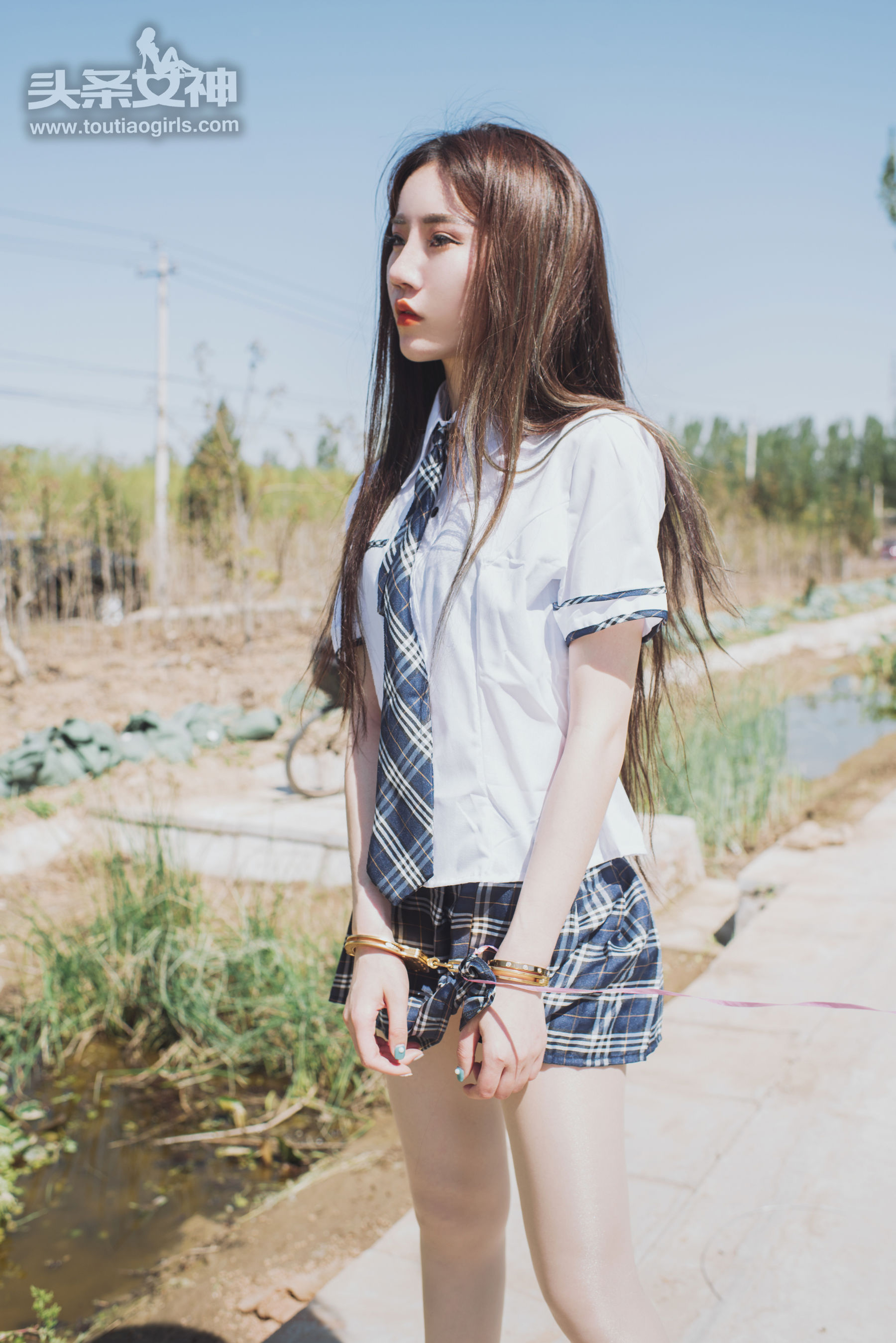 Fan Anni Experience Girl Headline Goddess