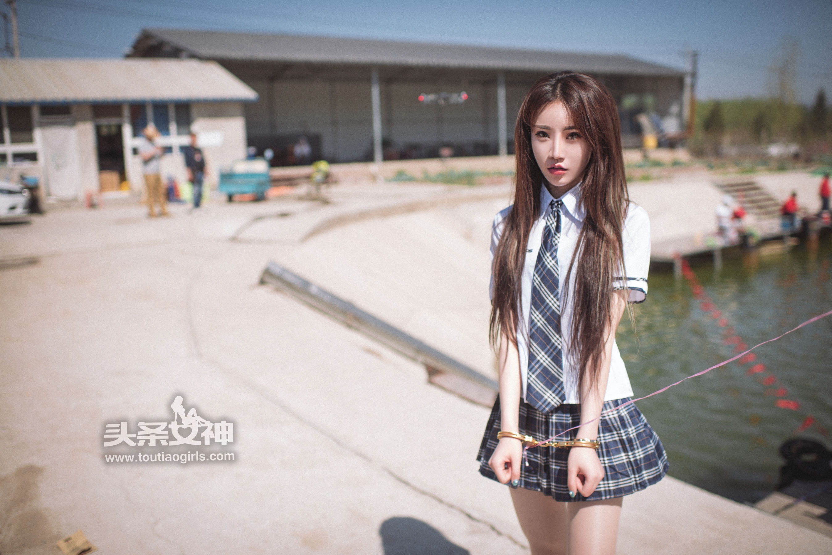 Fan Anni Experience Girl Headline Goddess