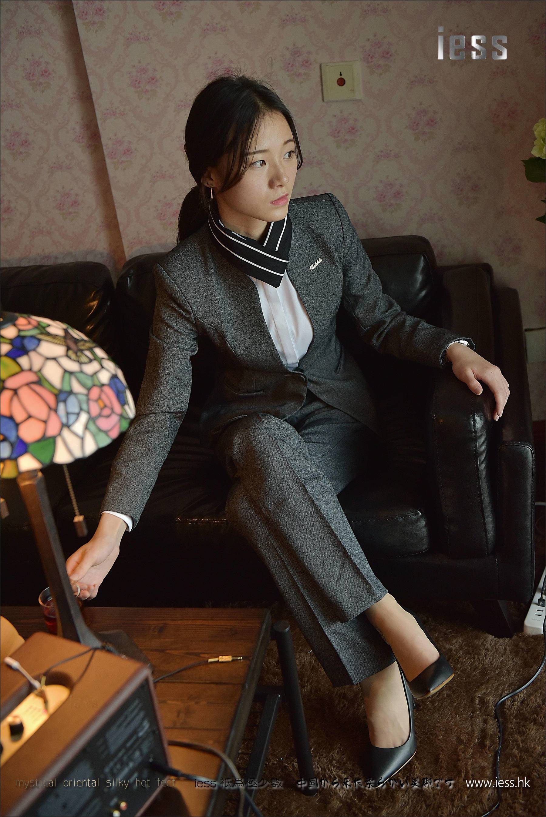 Silk Foot Bento 114 Little Six Little Six Pants Short Silk IESS Different Funbian