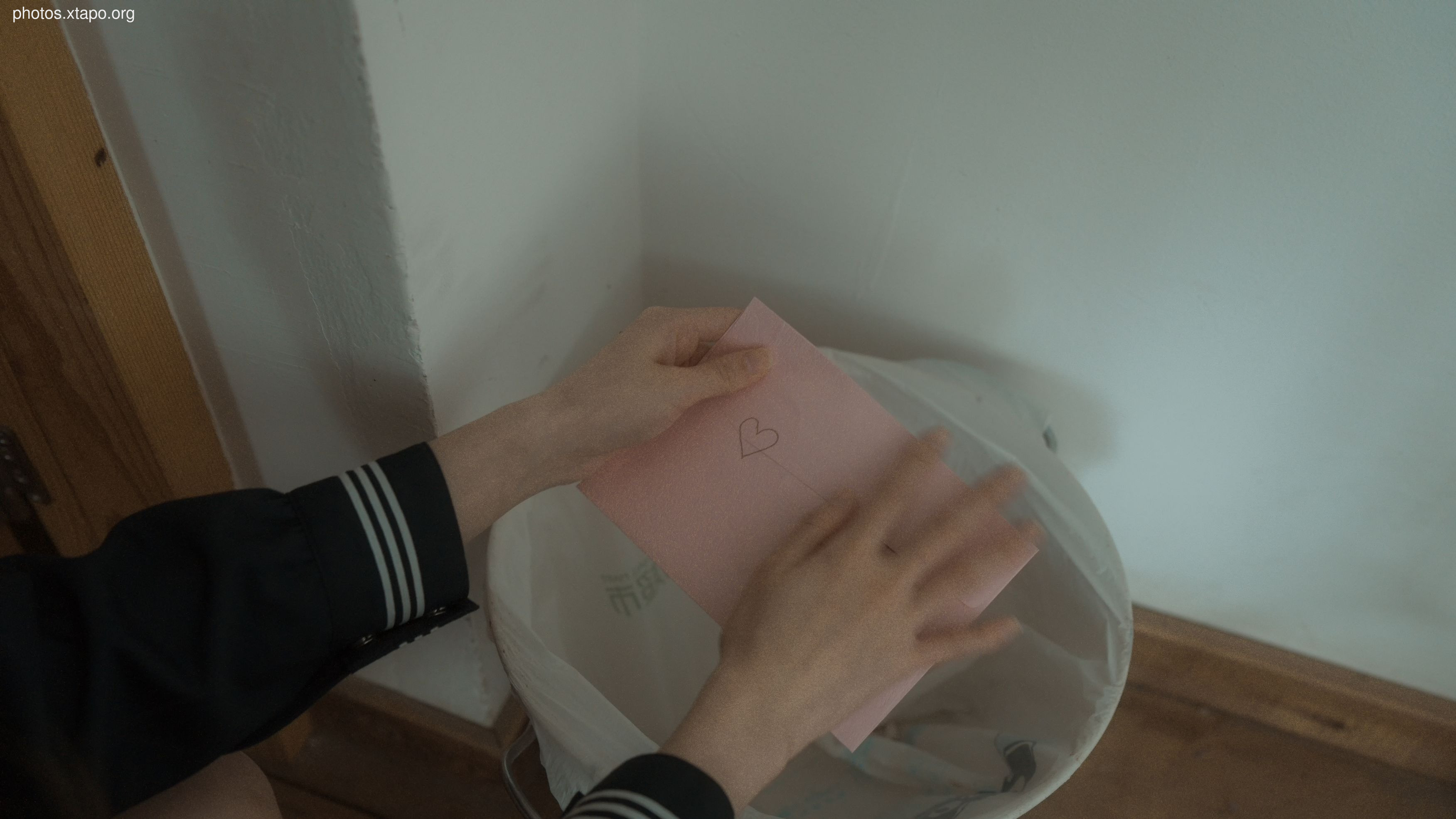 The game of Nange and the squad leader