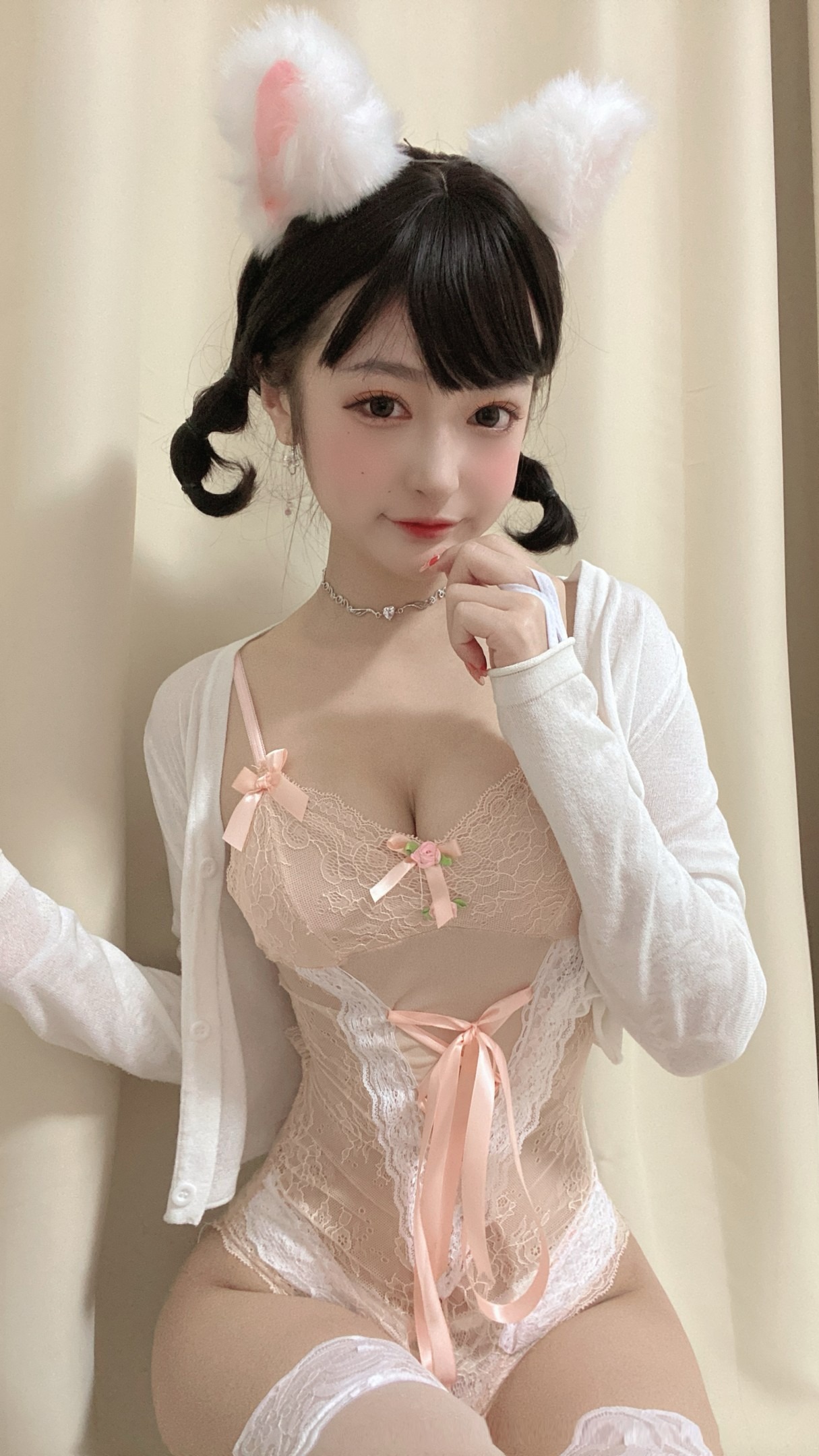 Jiajia is so difficult – French cat-ear girl 