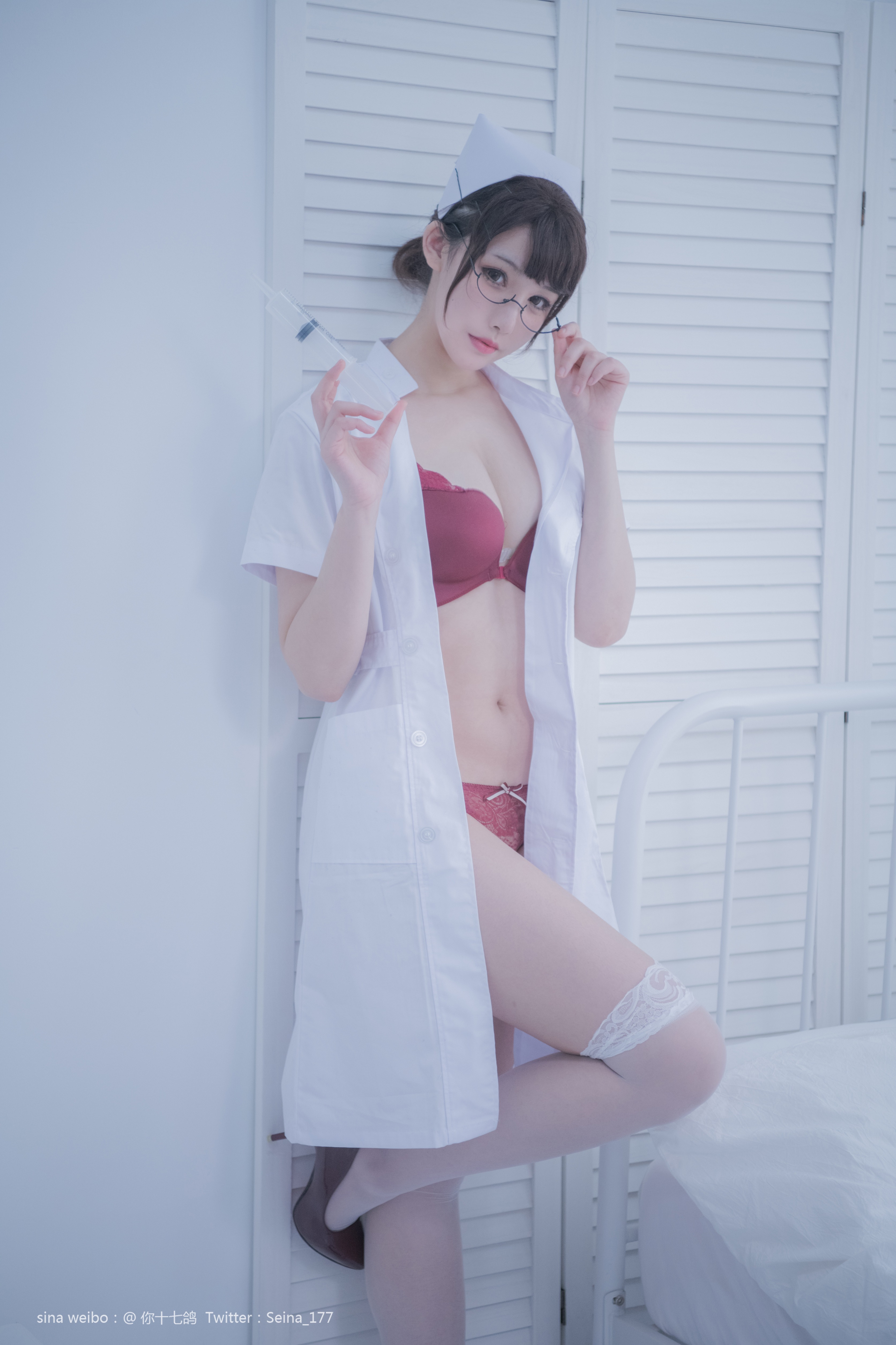 You seventeen pigeons white nurse 110p1v-535MB