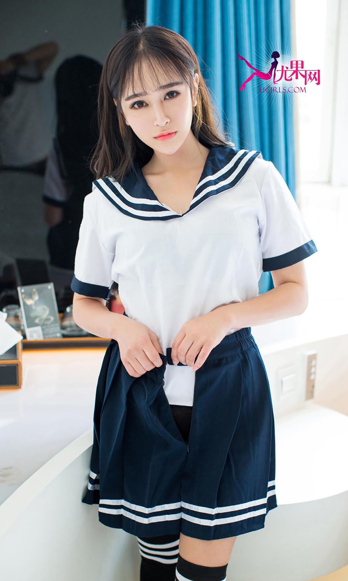 Xuan Xuan Girl with Light Aiyu Ugirls No.111