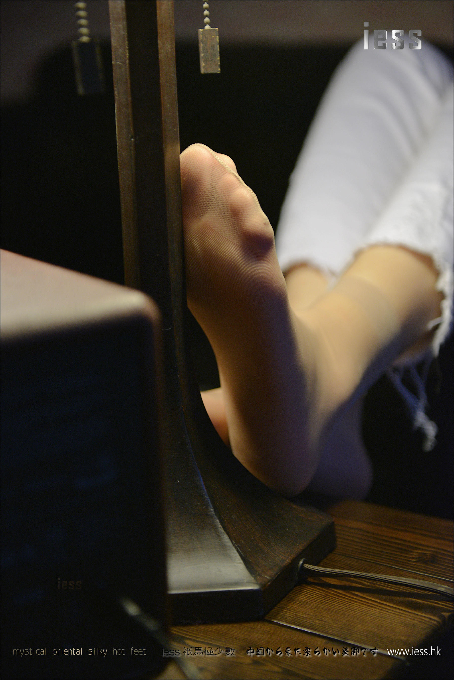 Silk Foot Bento 090 Xiaoshi Short -Strike Close Collection IESS Different Thoughts