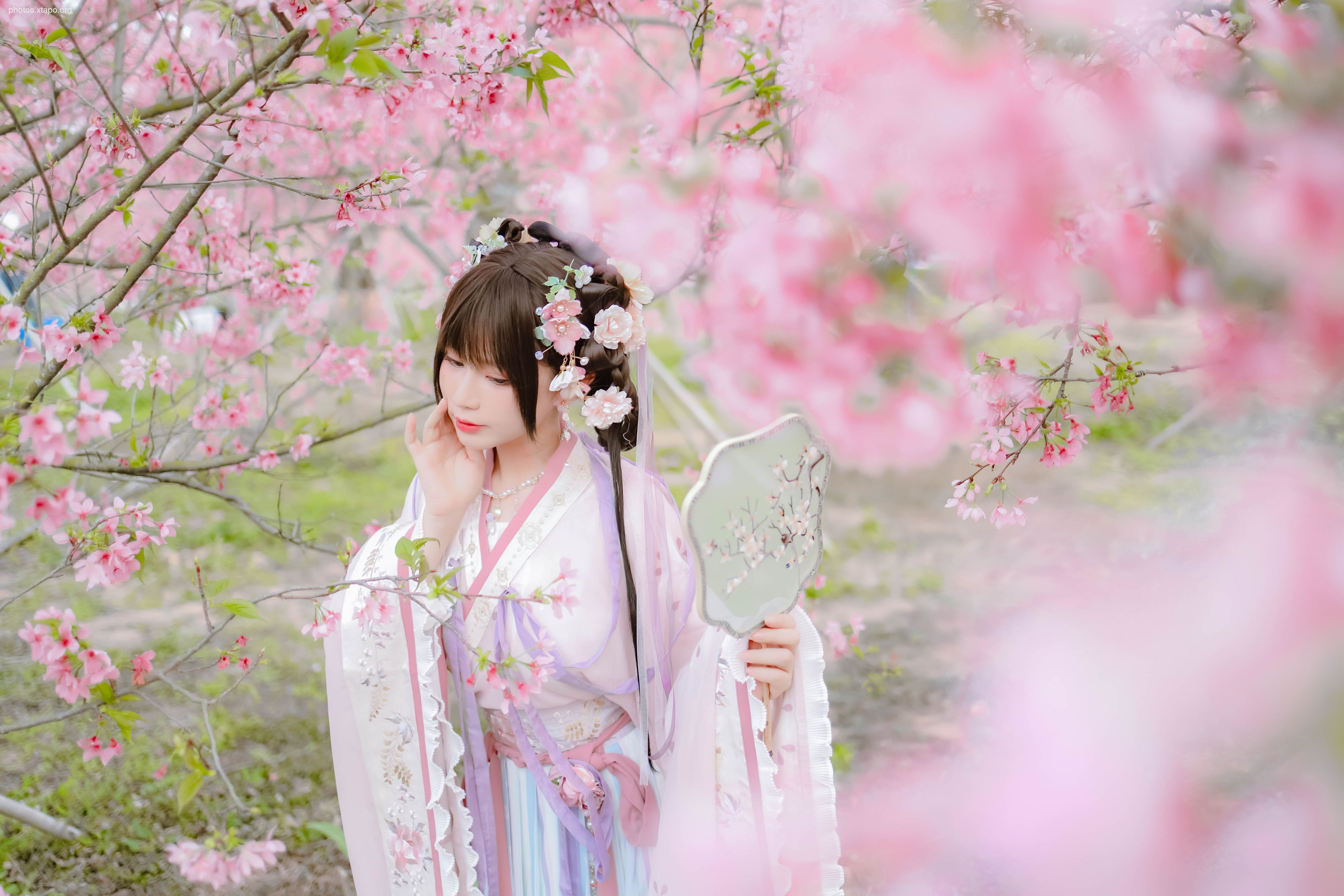 Nyako - Sakura Hanfu Flower God Prayers 52P-219MB