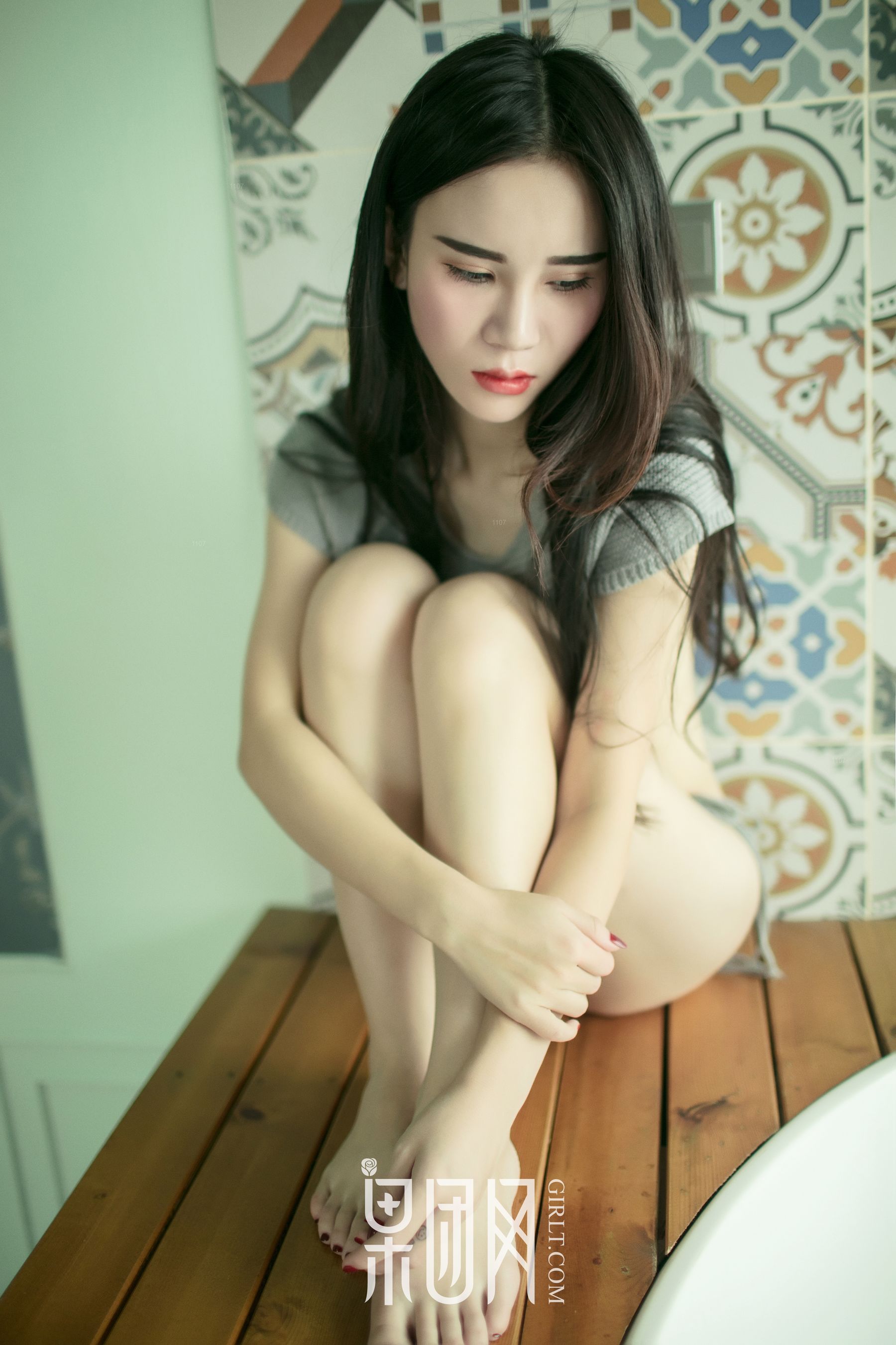 Wanwan Tough Sister Vacuum is beautiful and beautiful, and the bathtub wet body is extremely ecstasy Fruit Group Girlt No.075