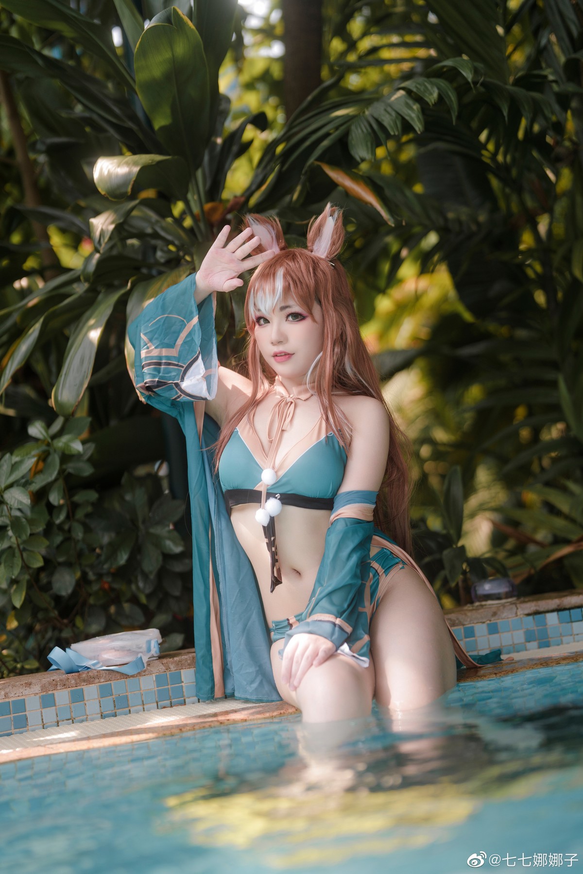 Qiqi Nanazi Cosplay Xina Bar ​​​Swimsuit Ver