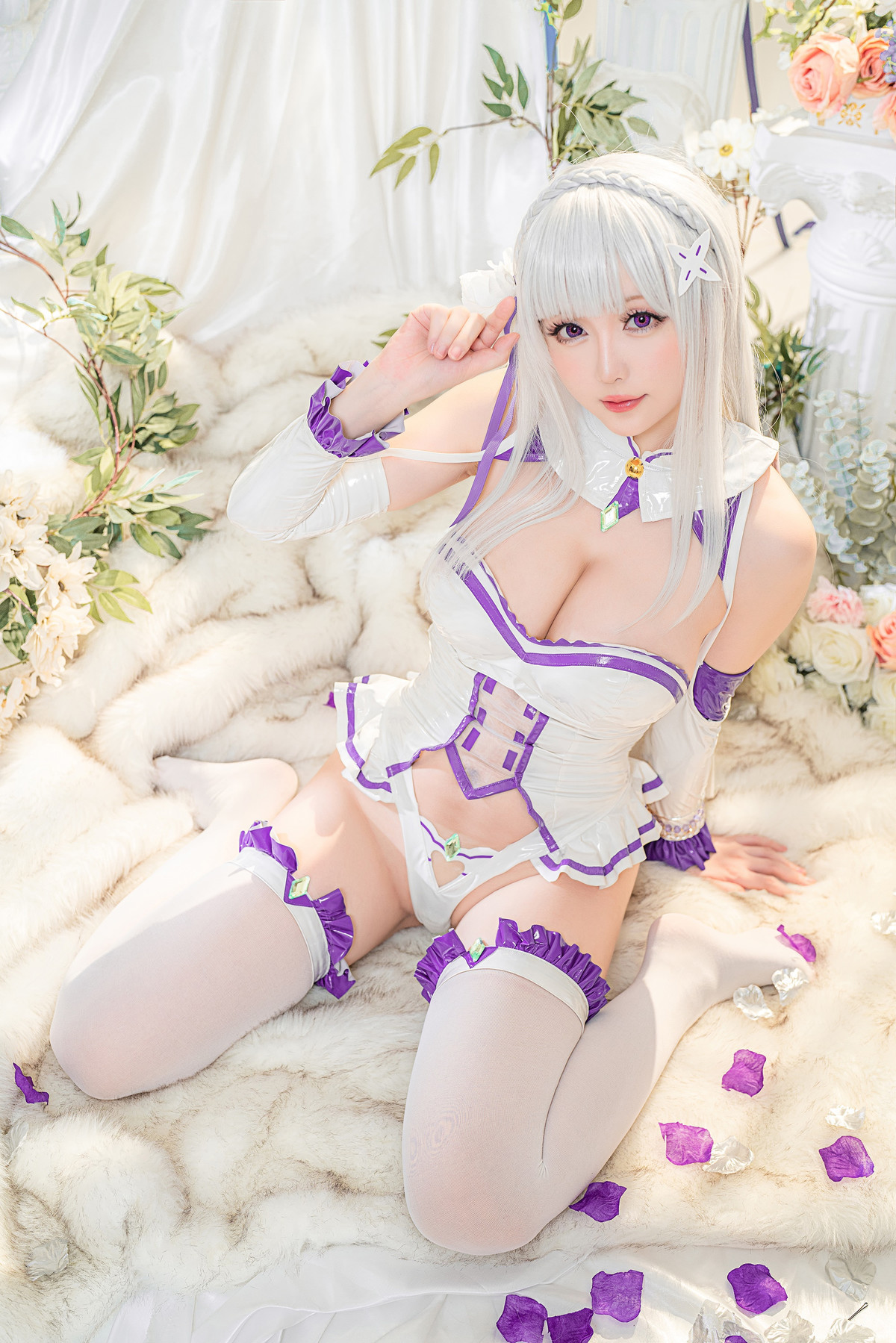 Hoshilily Miss Star Chichi Cosplay Emilia