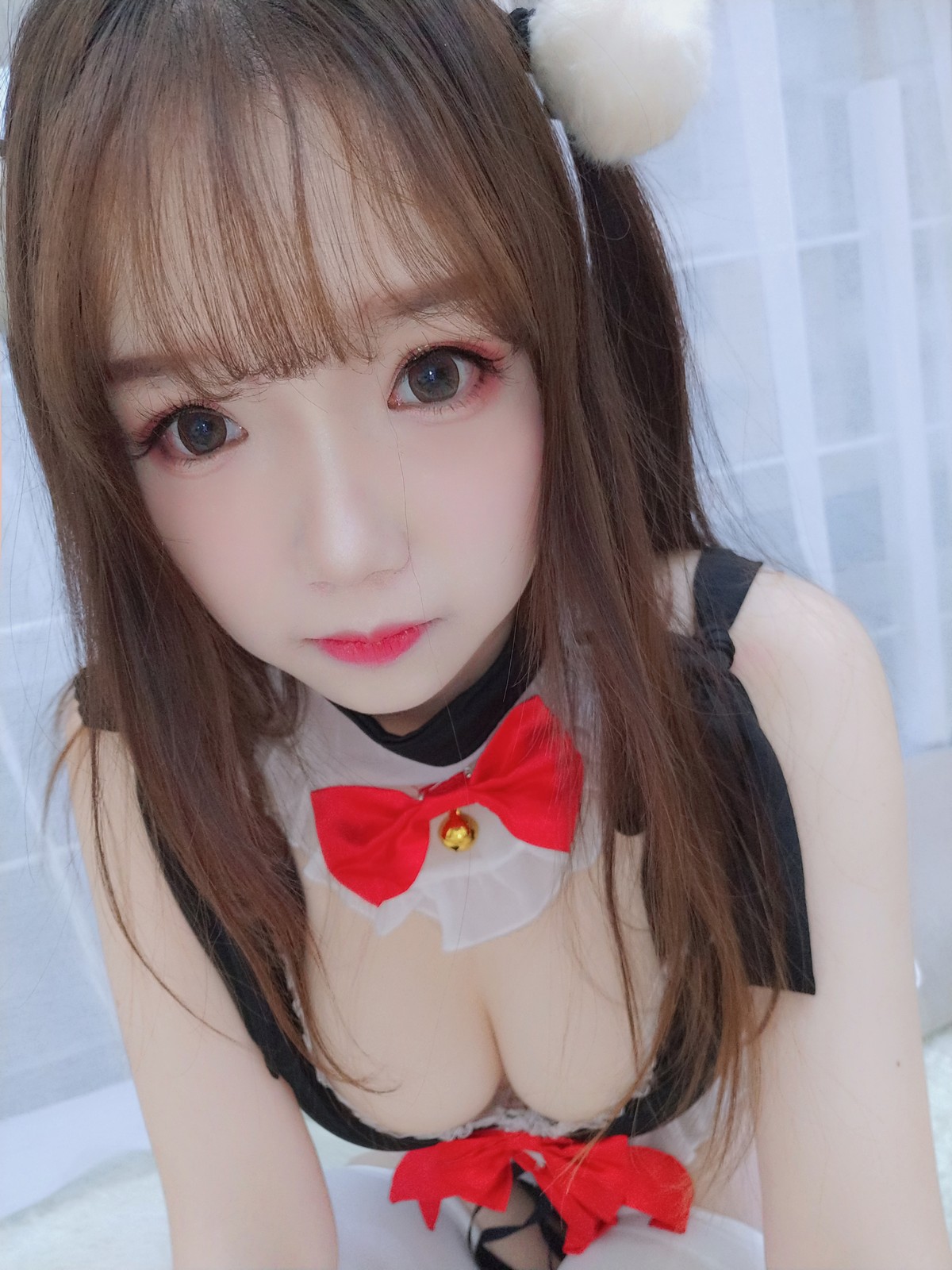 Anime blogger Xueqing ASTRA Lantern Festival Xuebao theme private sexy black underwear with white stockings show perfect body temptation photo 60p