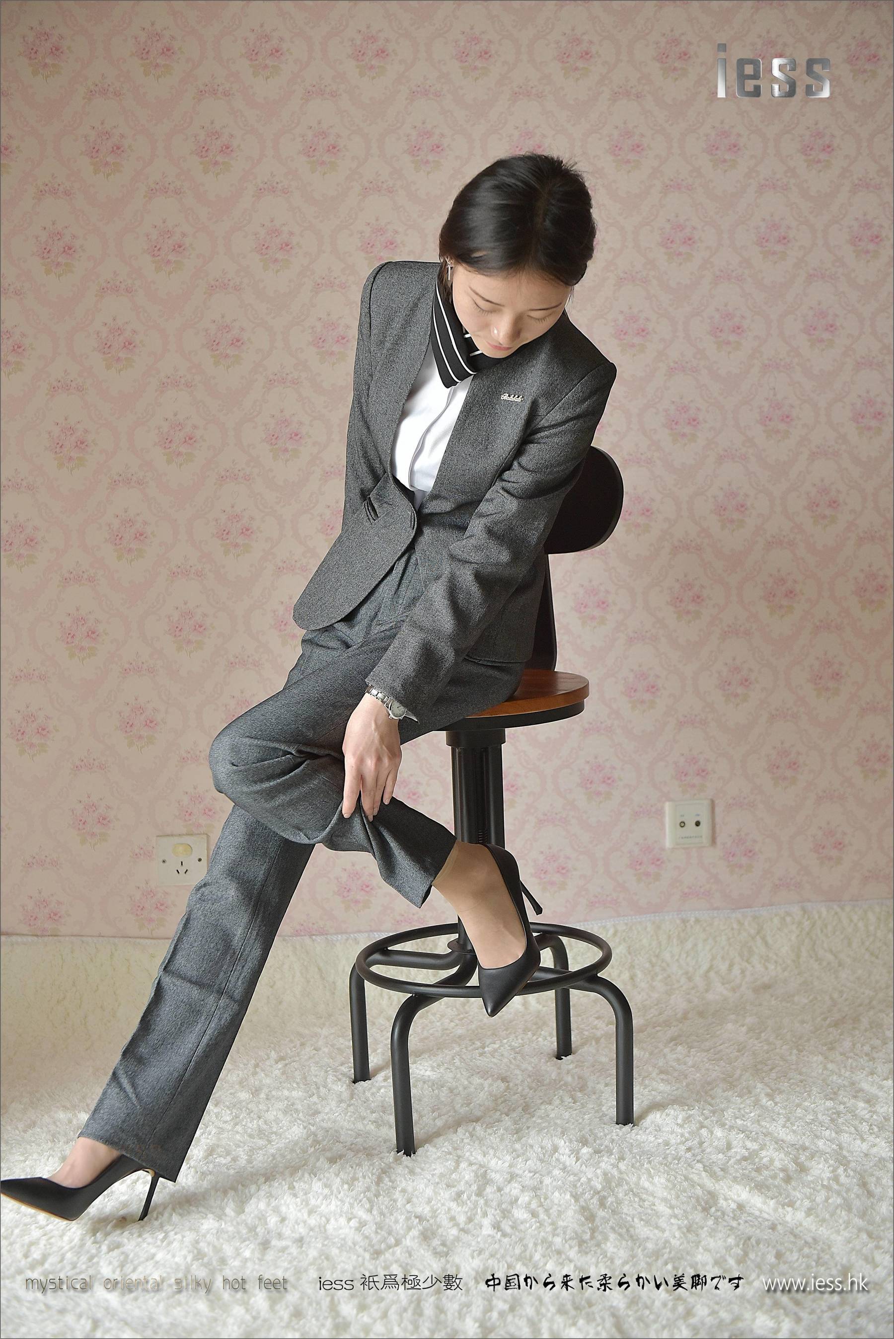 Silk Foot Bento 114 Little Six Little Six Pants Short Silk IESS Different Funbian