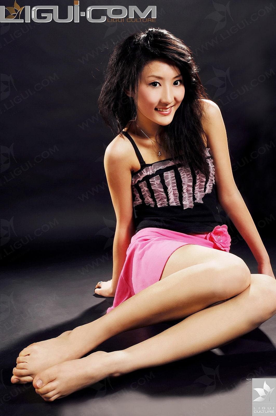 Model Chen Jiazaki Plug Pink Skirt silk foot photo picture Li Cabinel LIGUI