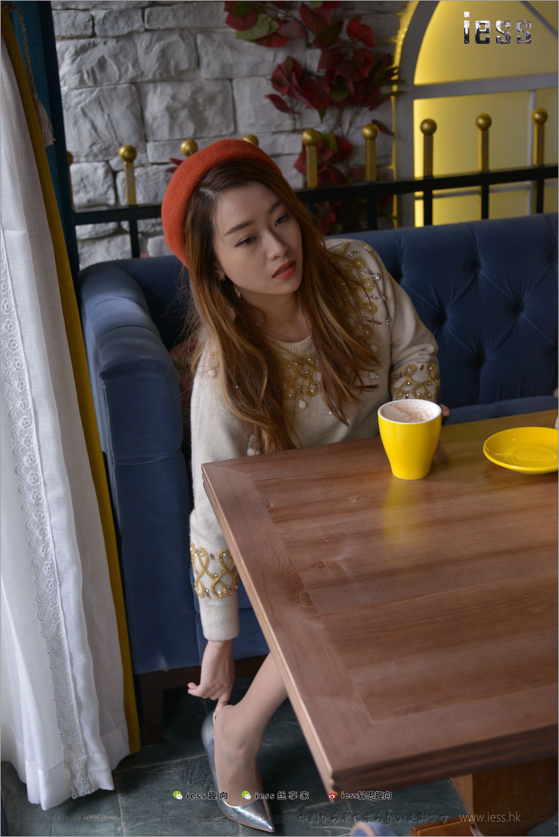 Xiaojie Black You Over Beautiful Different Thoughts to IESS Silk Foot Bento 197