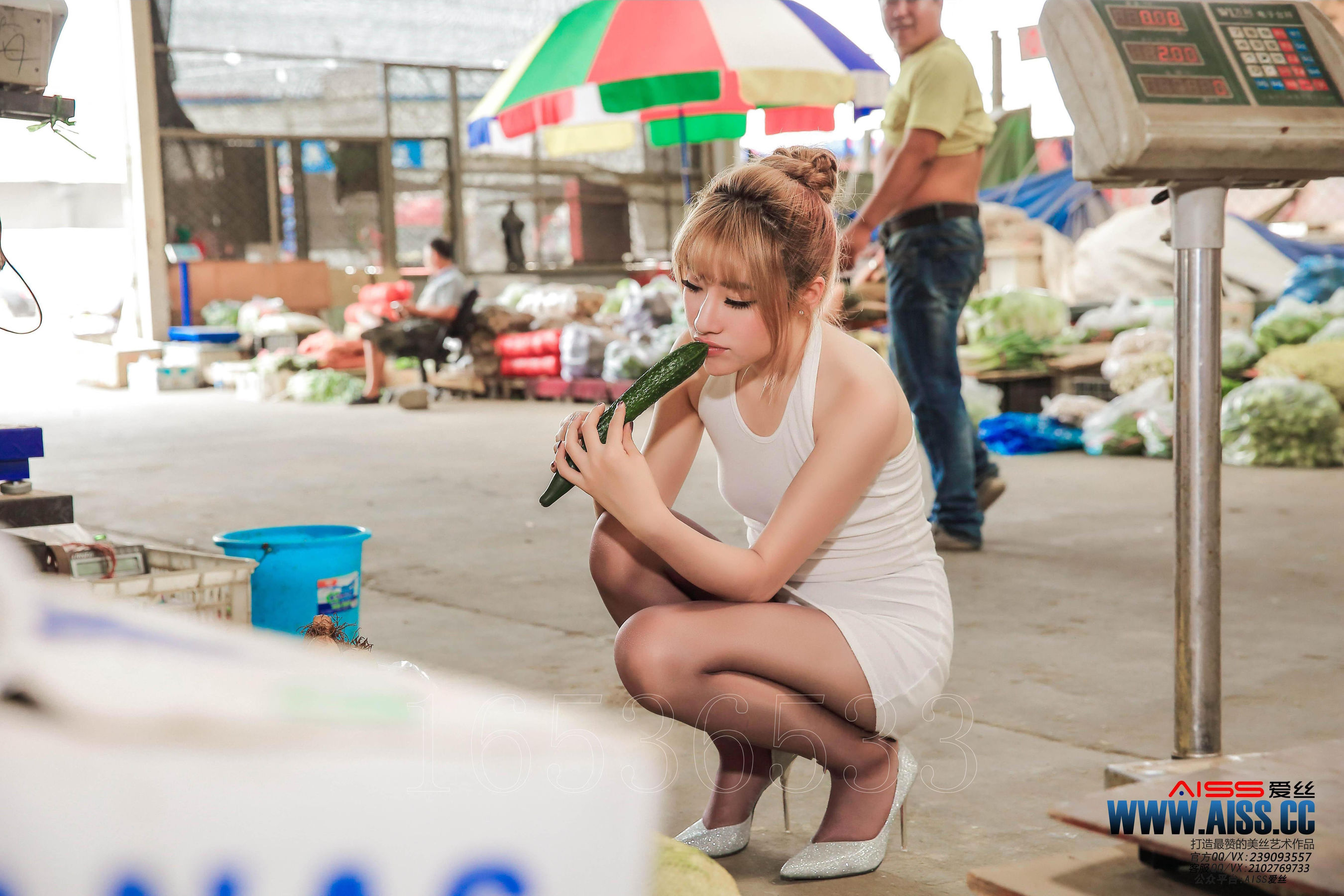 Sweet Black Silk Sweet and greasy Toutiaogirls of Headline