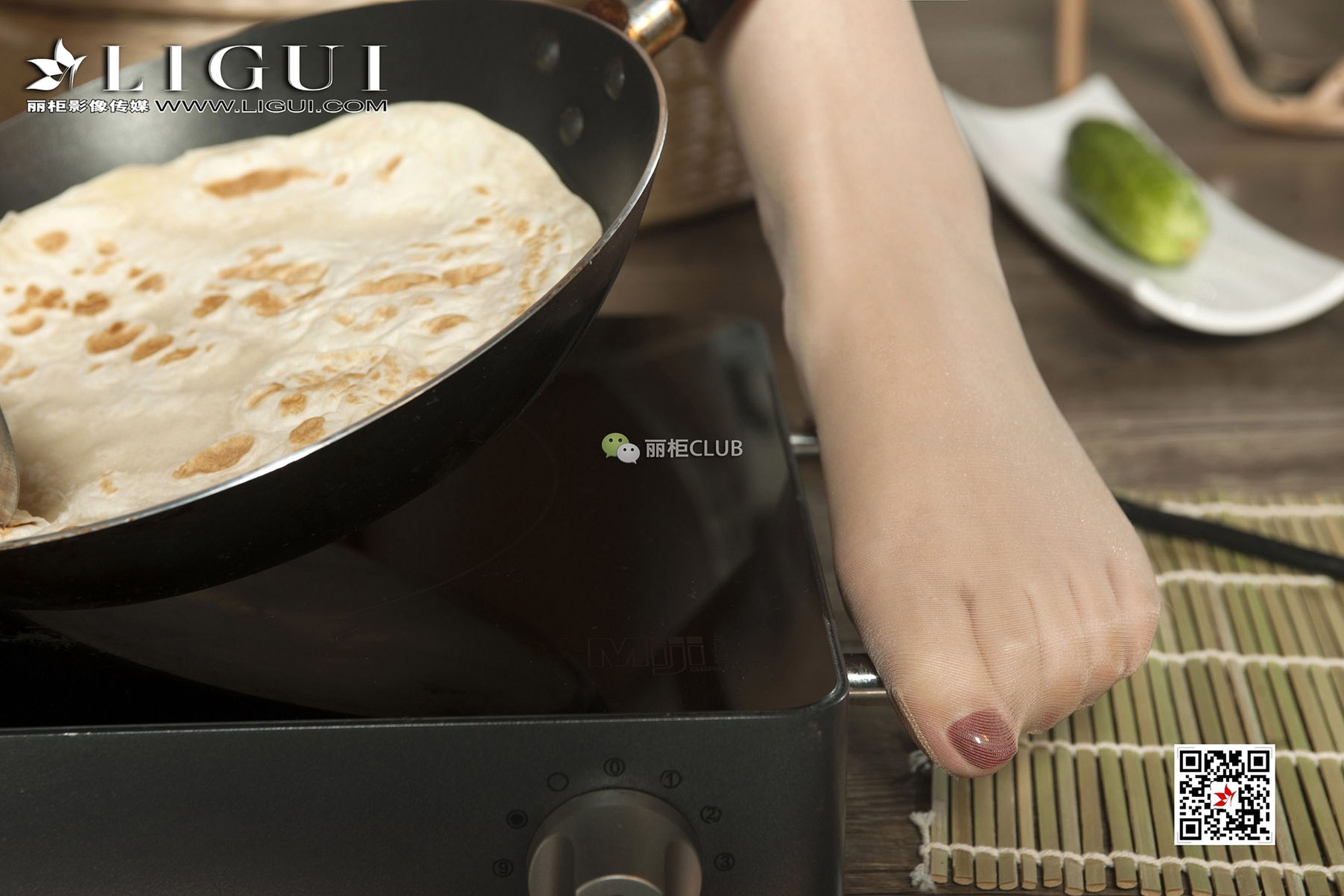 Footweight Vicky Silk Foot Food Ligui