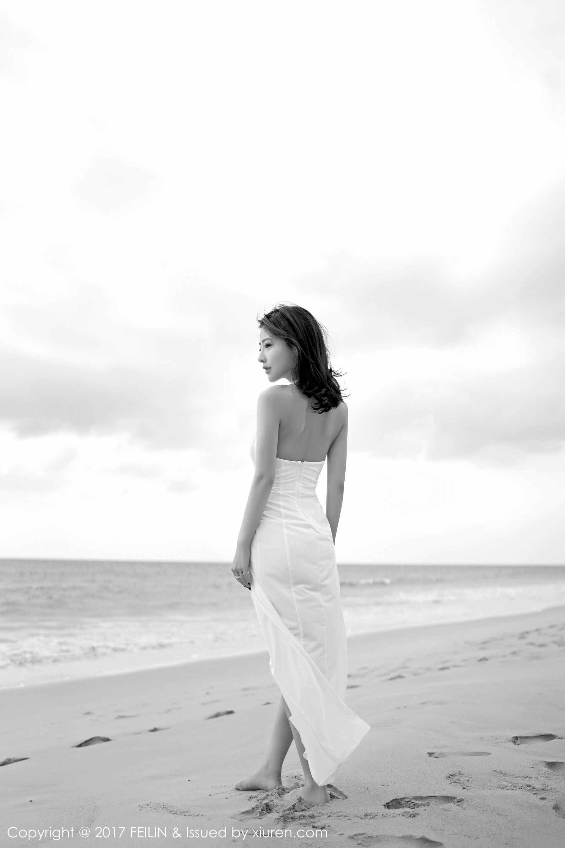 Shi Yijia Kitty 2 sets of bikinilong skirt 囡 Feilin vol.092