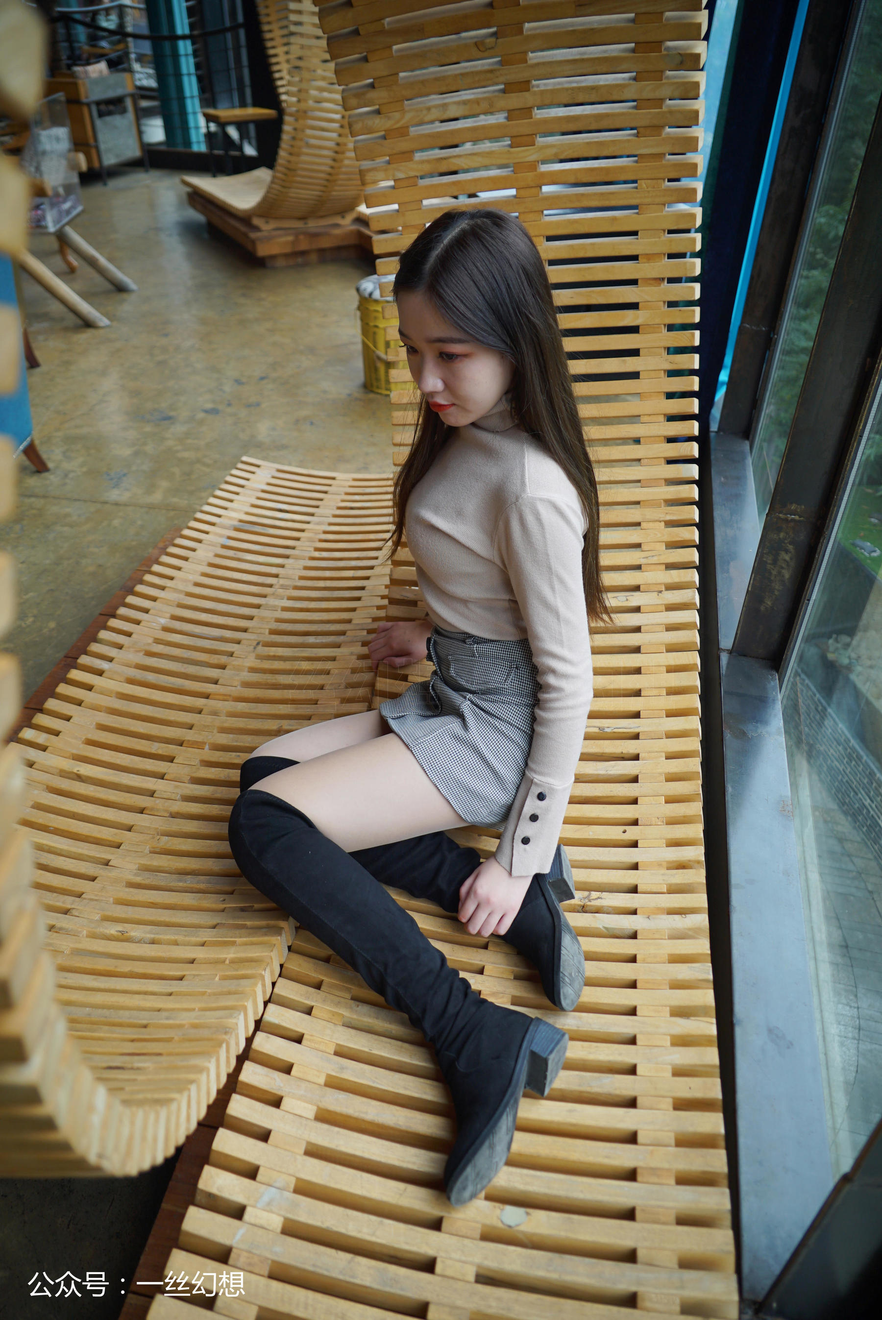 Gaosi Women's Picture Socks Xiaomei × a hint of fantasy NO.035 vivi