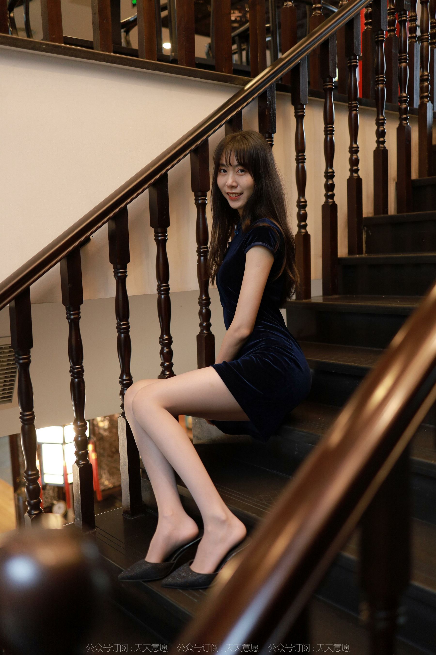 IESS Thoughts and Fun Model: Beauty Cheongsam