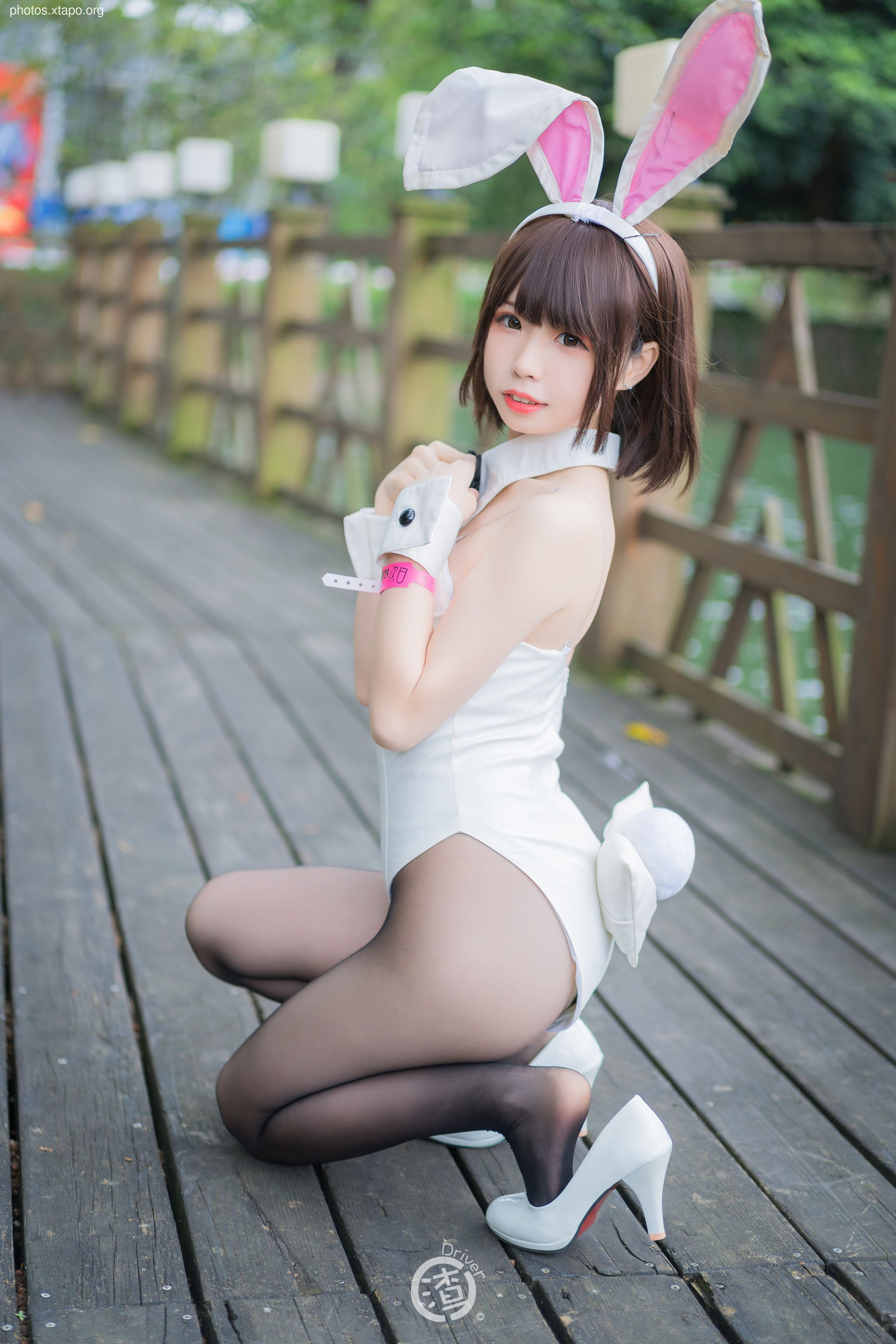 100,000 treasure squeaks -no.05 rabbit girl 11p -91MB