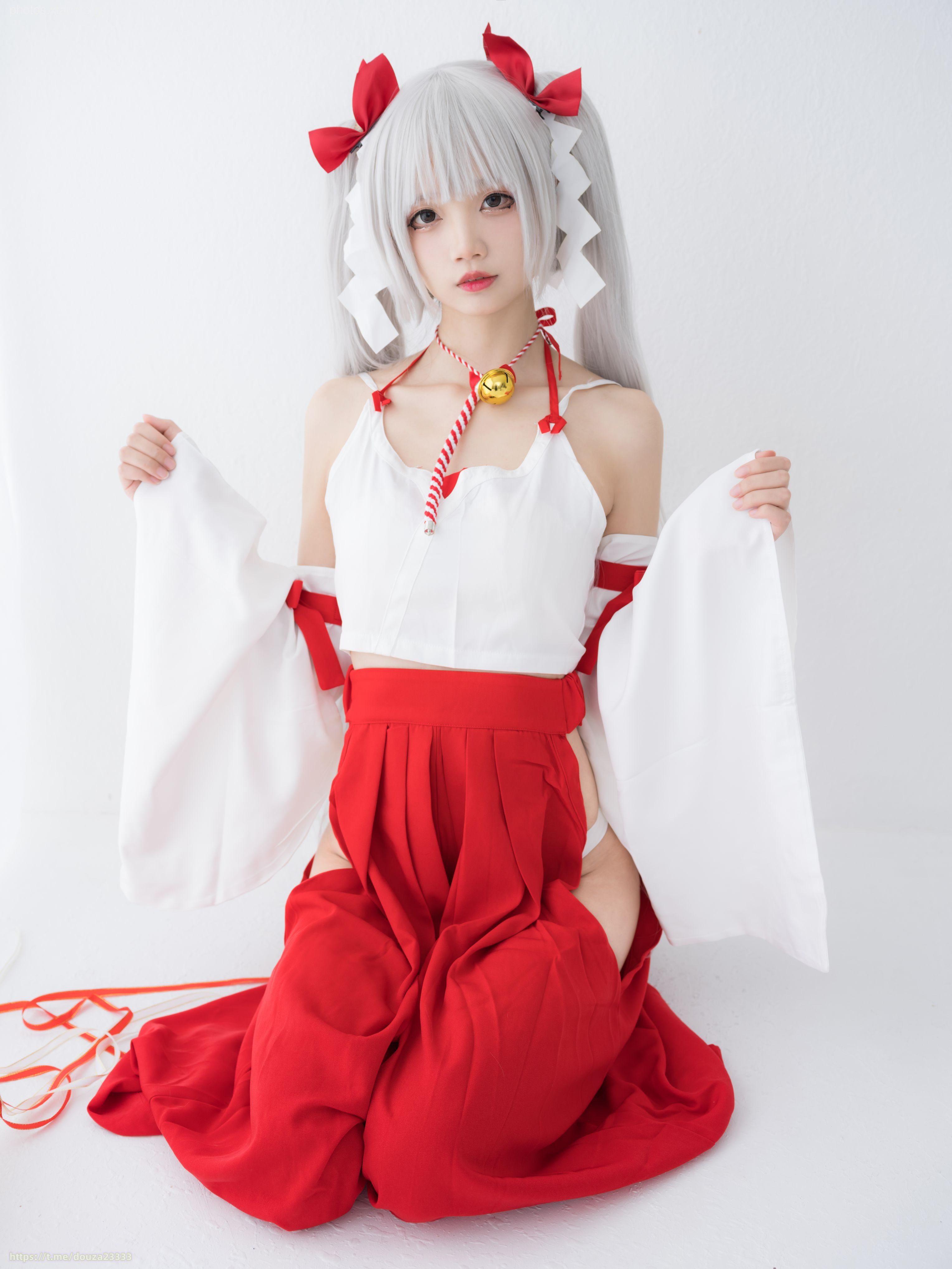 Five more ghost witch 14p-330MB