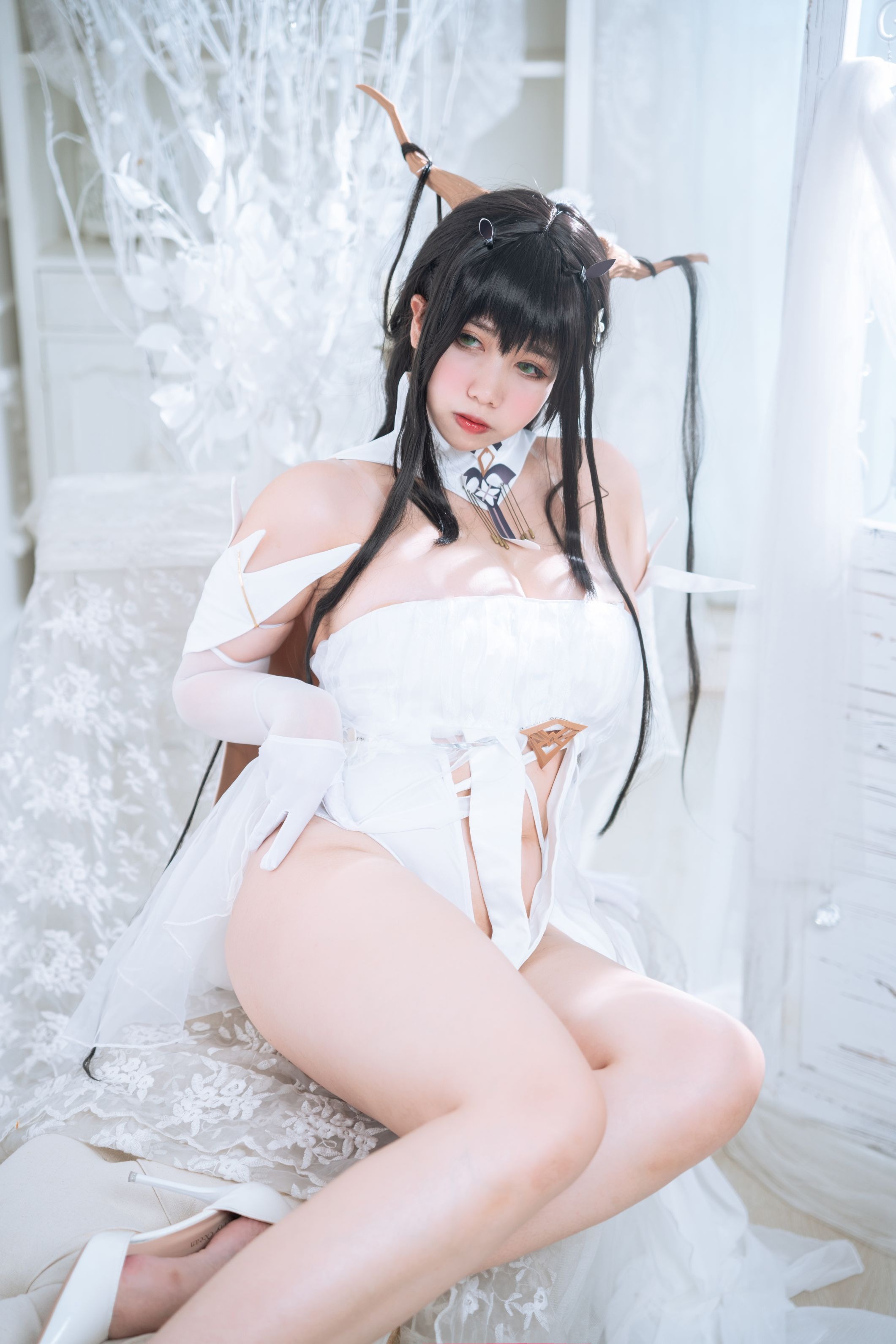 Charm Hitomi Meroko 001 Blue Line Real Estate 53P-486MB