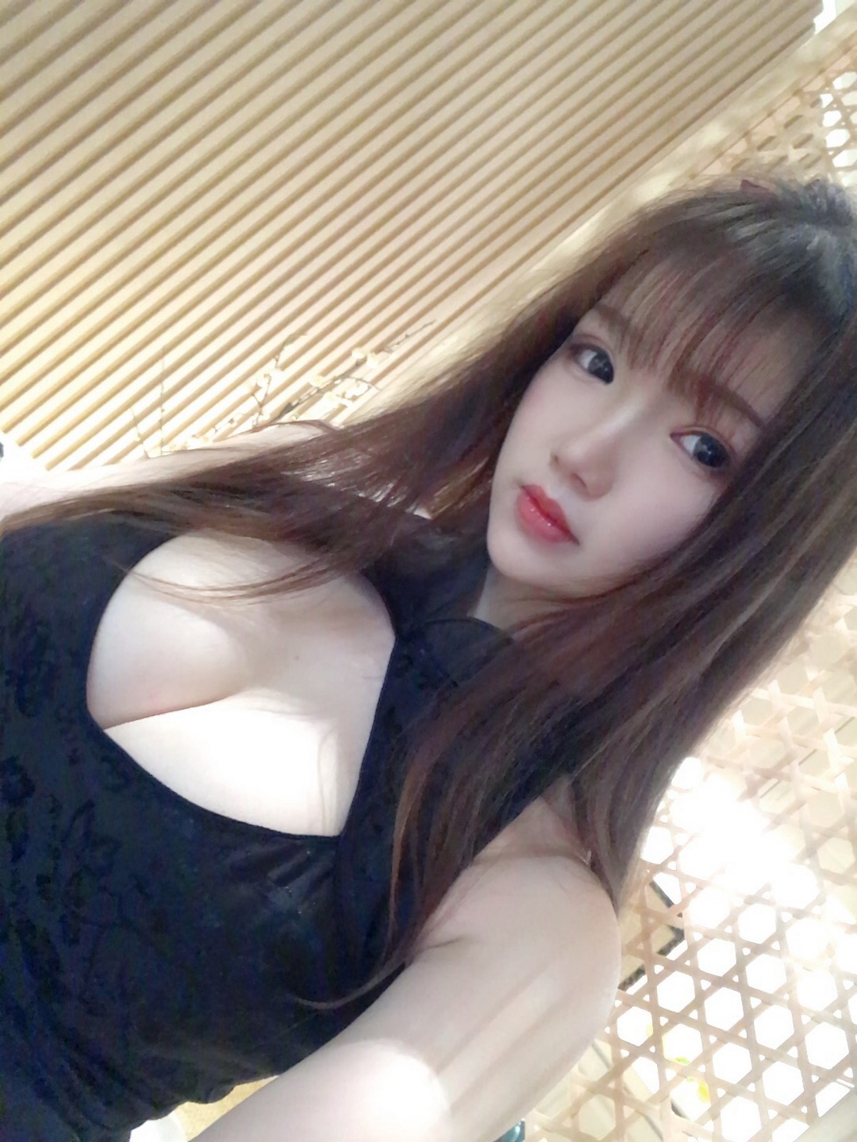 Anime blogger Xueqing ASTRA cheongsam selfie theme private sex sexy black exposed cheongsam with budshire stockings charming temptation photo 49p