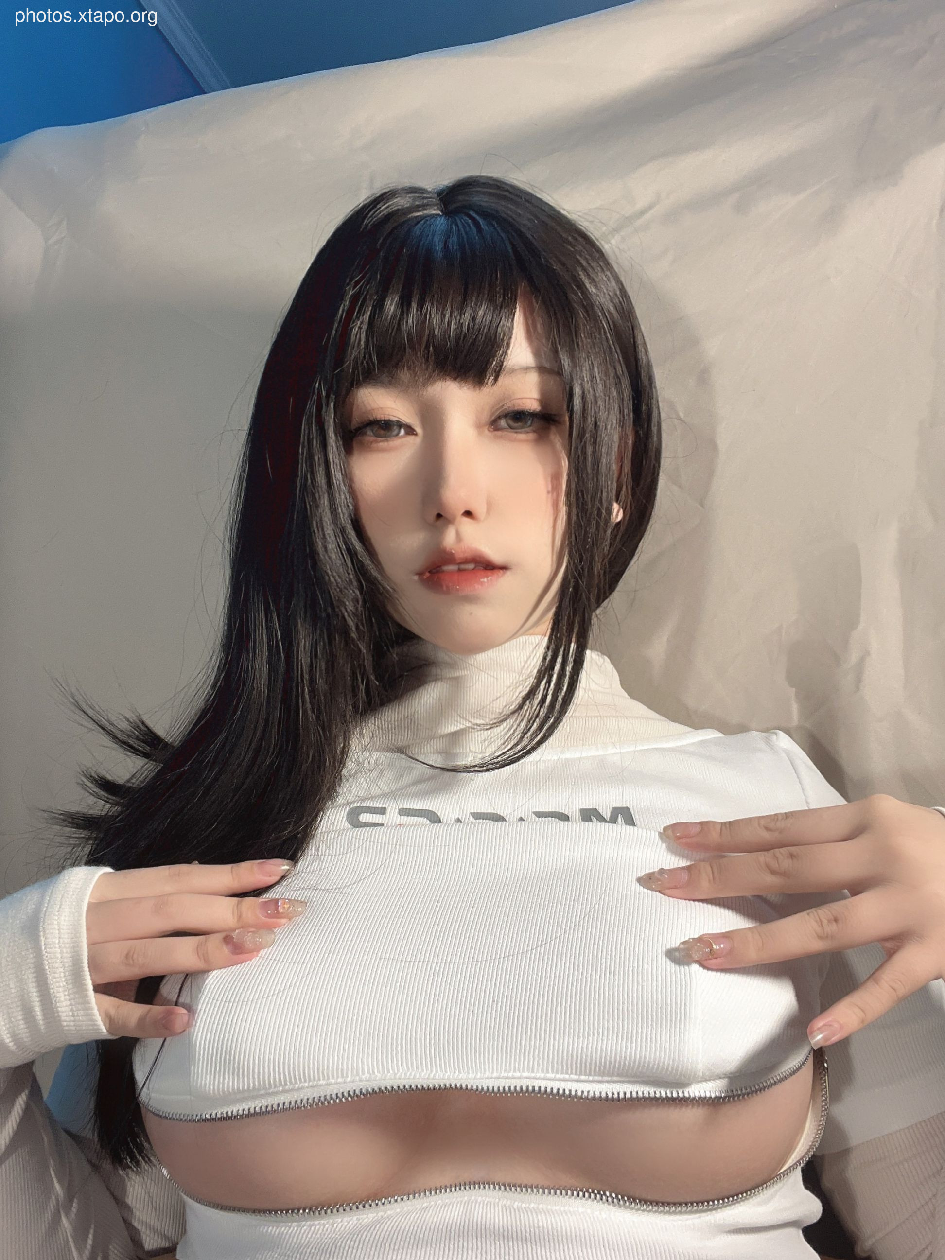 Yi South South -Guitar Sister (June 30 Member Resources)