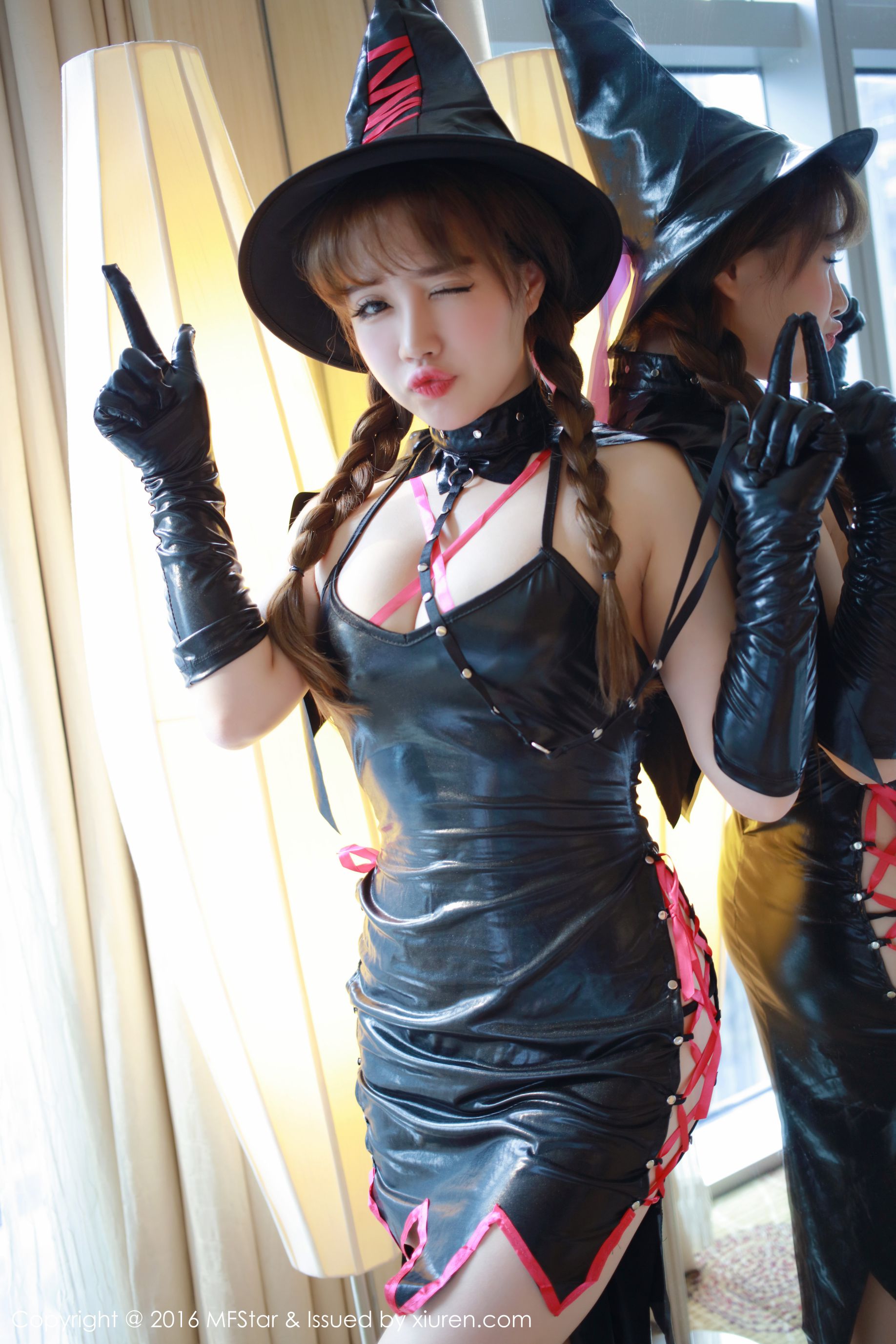 Xu Cake Multi -suits such as Christmas costumes, witch clothes, student outfits, etc. Model Academy MFSTAR VOL.070