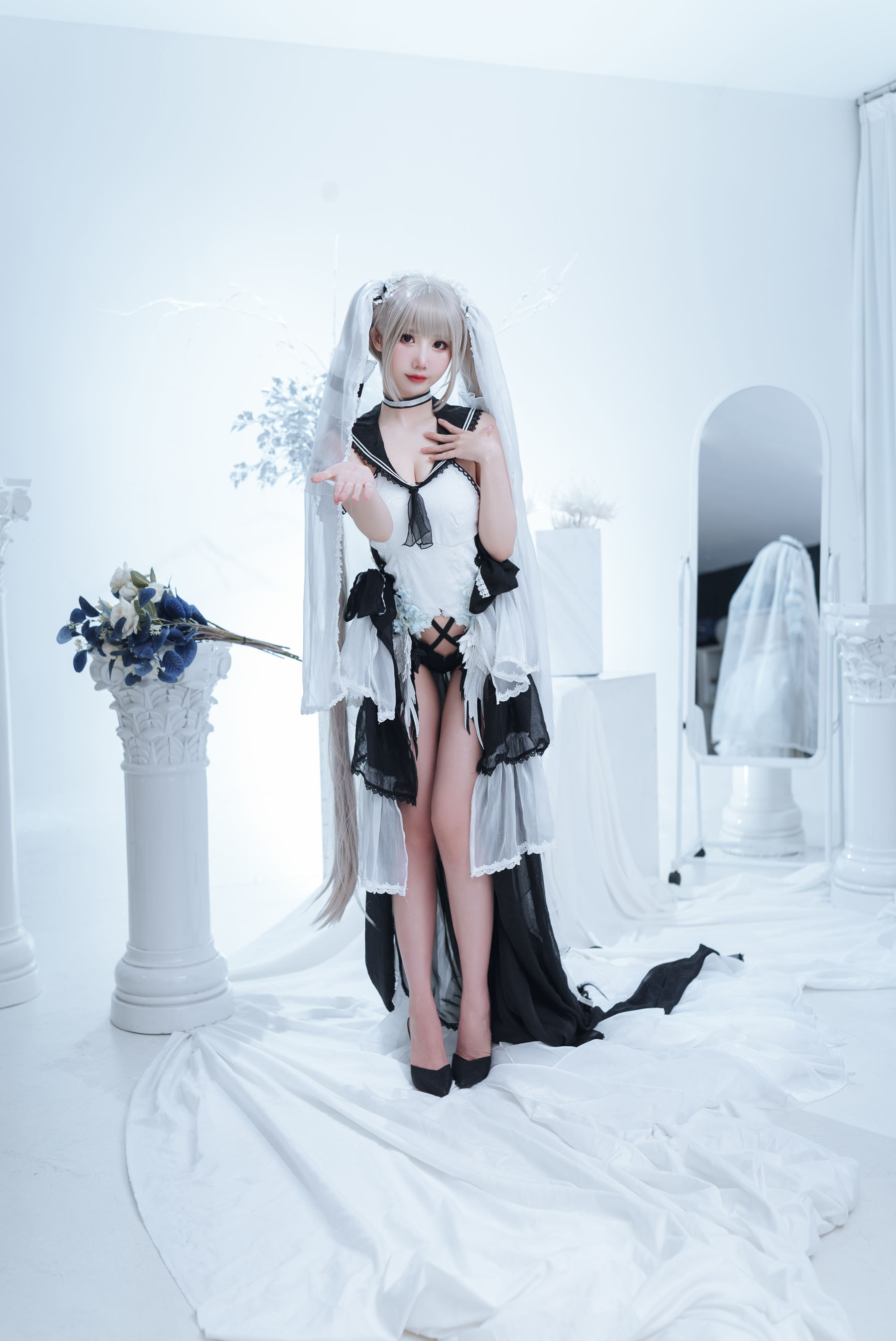 [Cosplay] Coser Dough Cake Fairy Terrible Wedding Dress