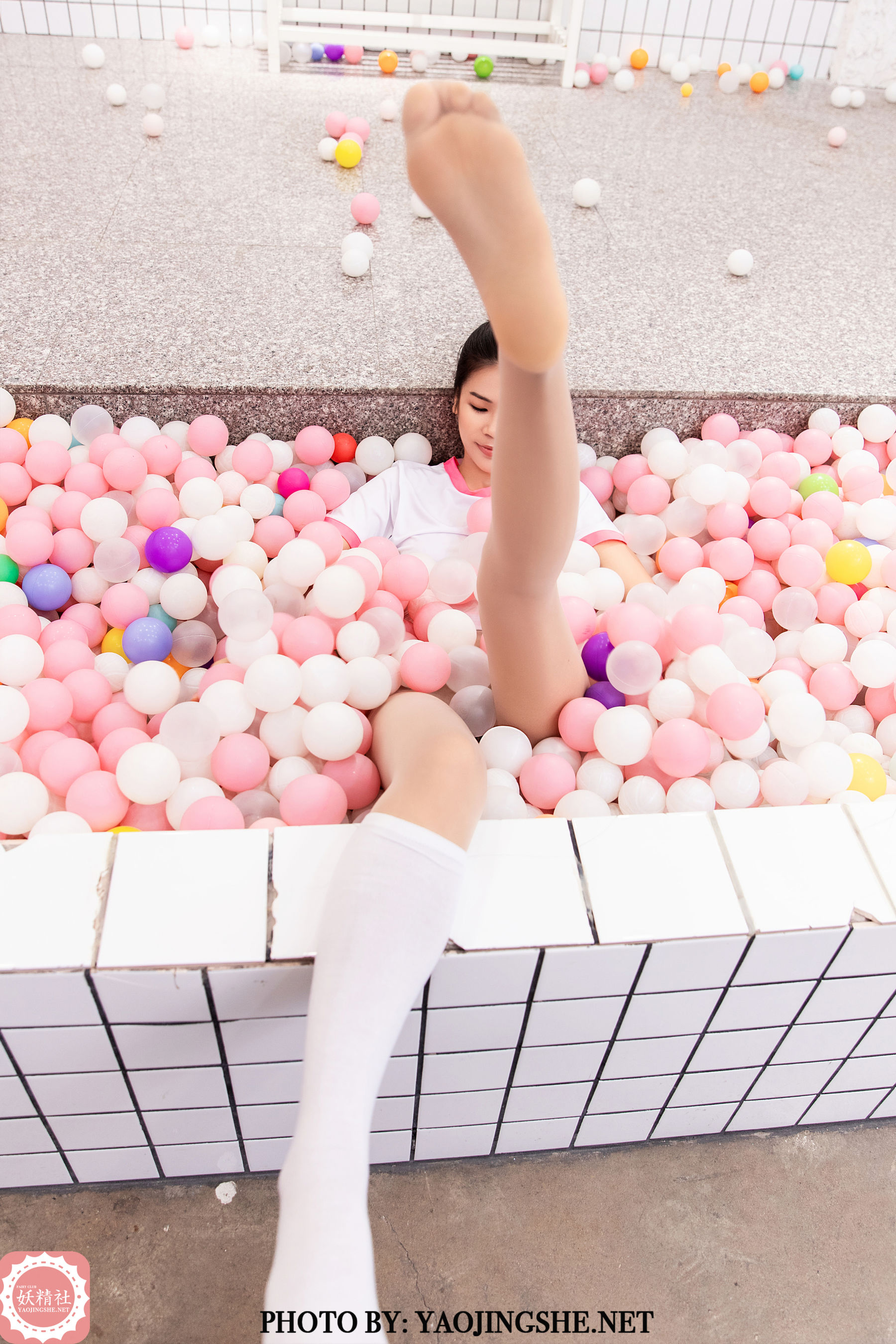 Yao Jing Society YaojingShe V2007 Zhenzhen Color Bathroom