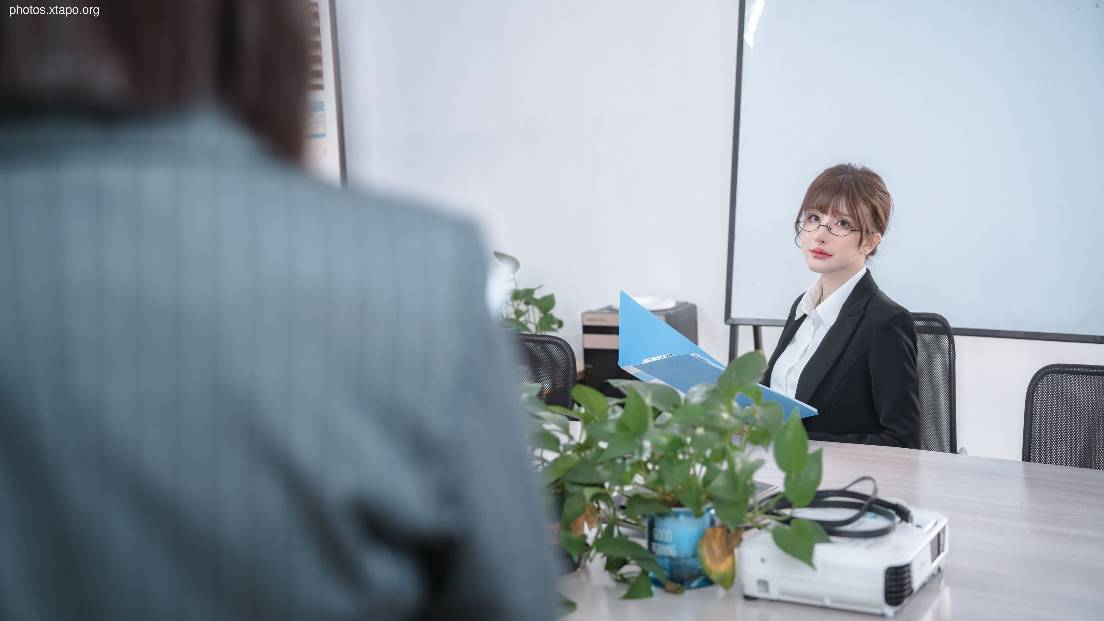 The eight -year -old baby boss and female subordinate ~