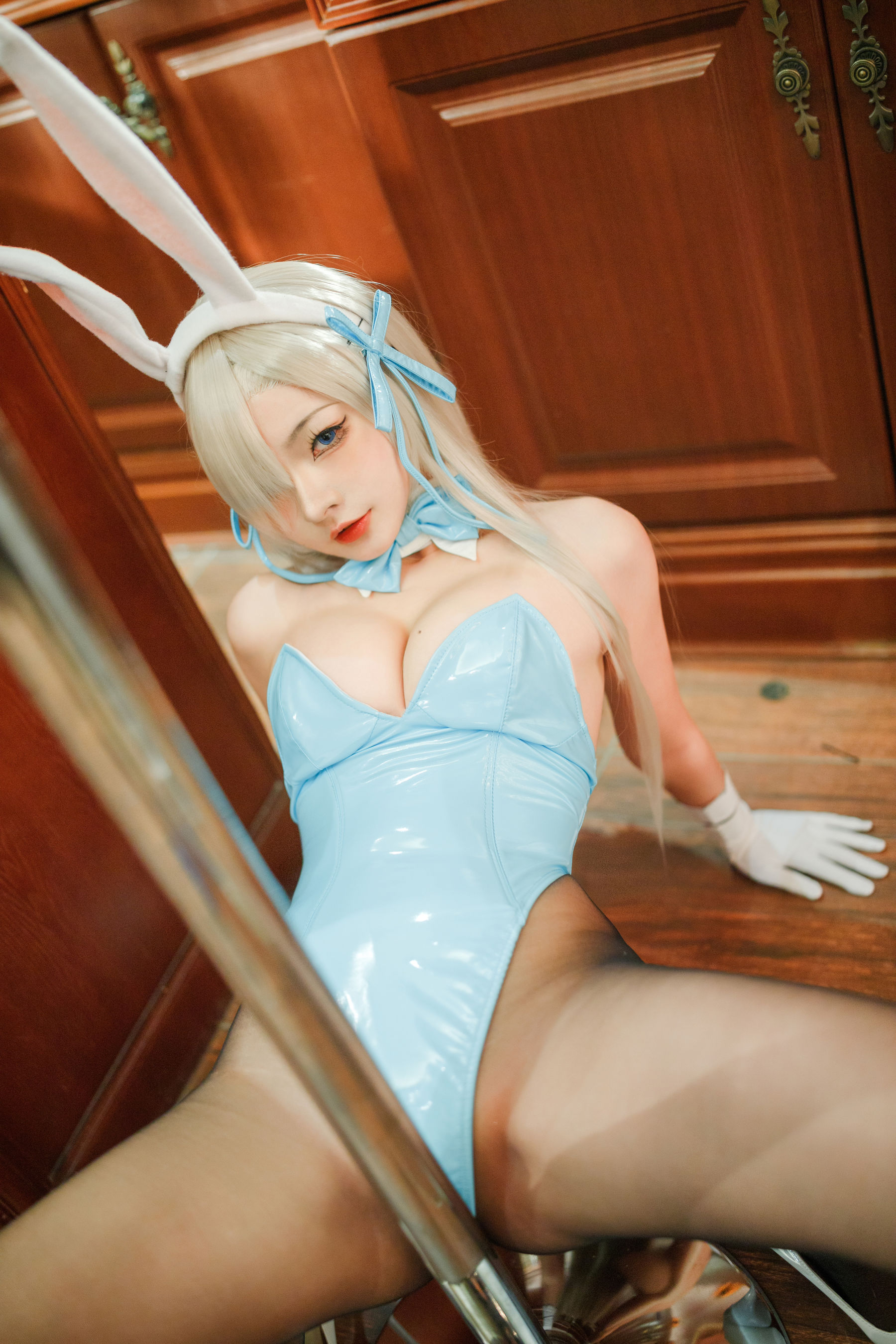 Internet celebrity coser Yuuhui Yuhui -Ichi Ichi Shimota -Rabbit Girl