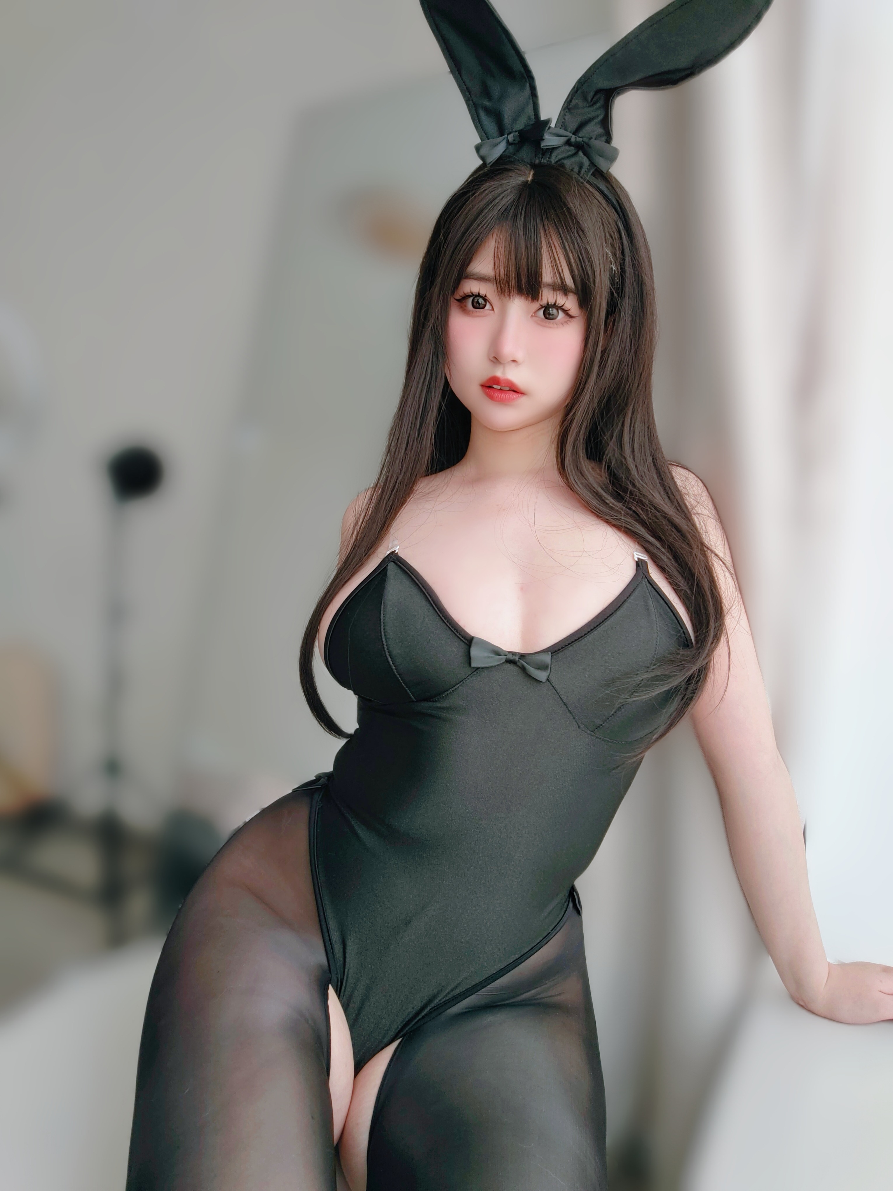 The heroine K black silk rabbit girl 102p-353MB