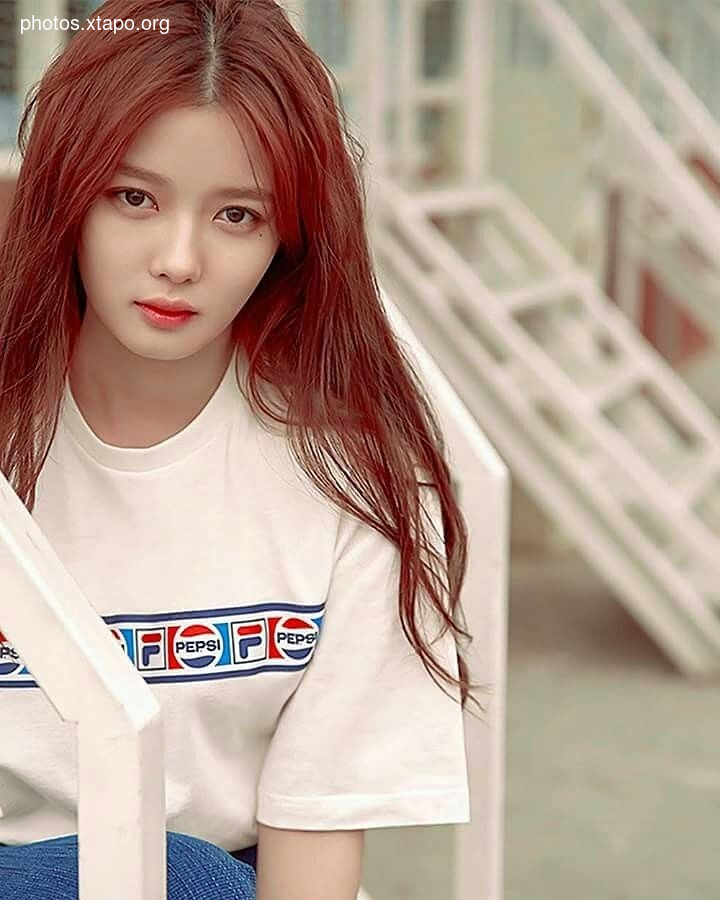 Kim Yoo Jung Kim,