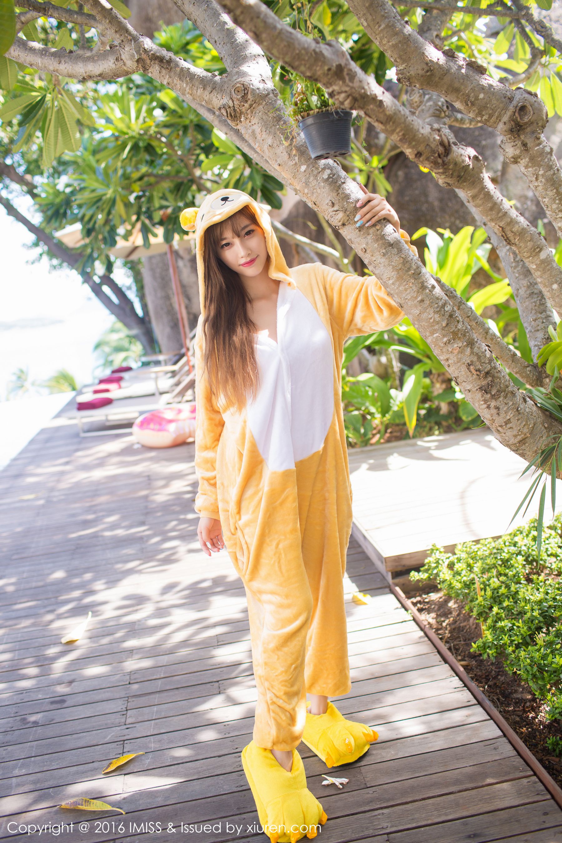 SUGAR Little Sweet Heart CC Beauty Plasma BeastCheongsam and Stockings Ai Mishe IMISS VOL.136