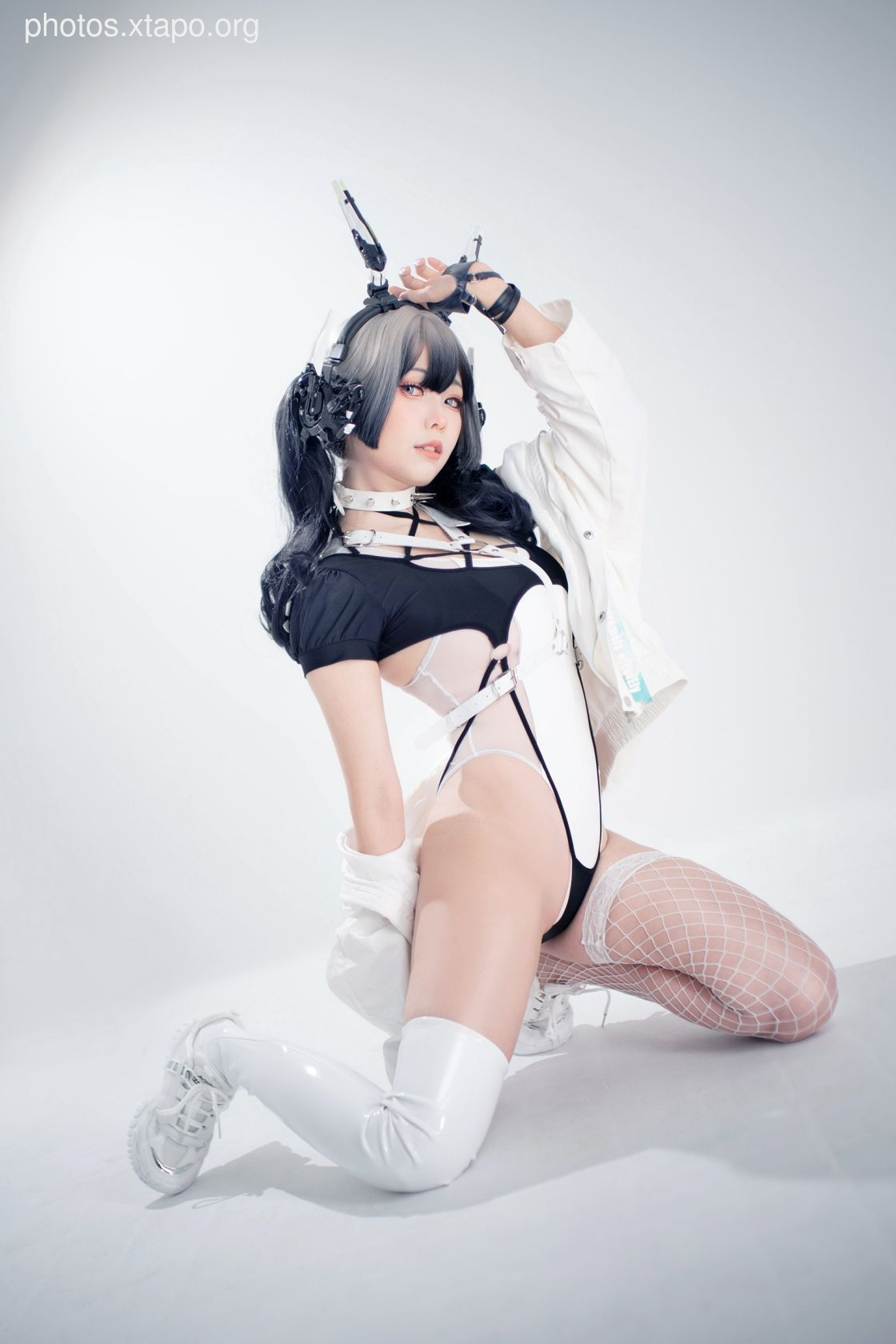 D- White cybergirl