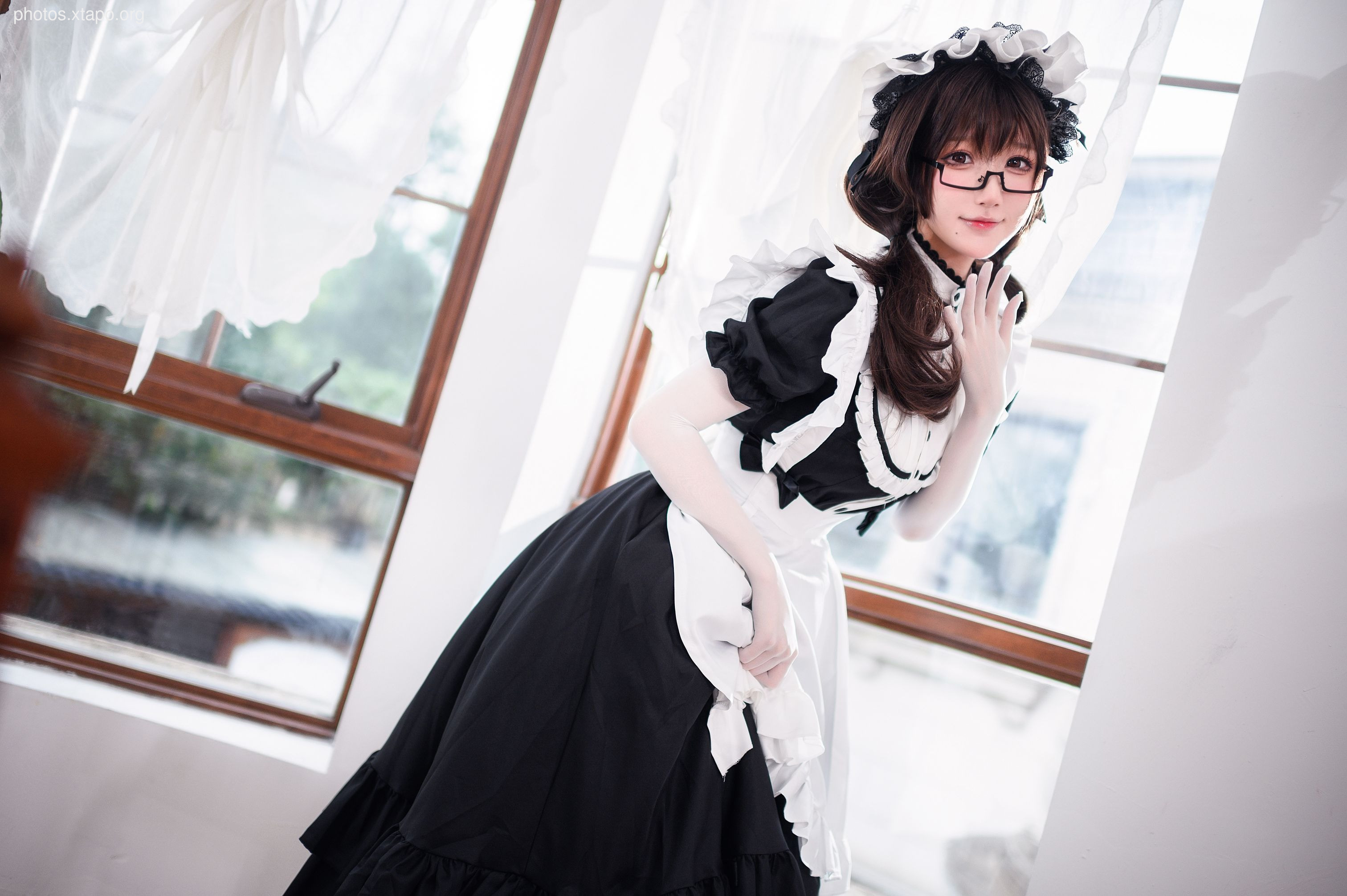Abao is also a traditional long skirt maid 47P-509MB
