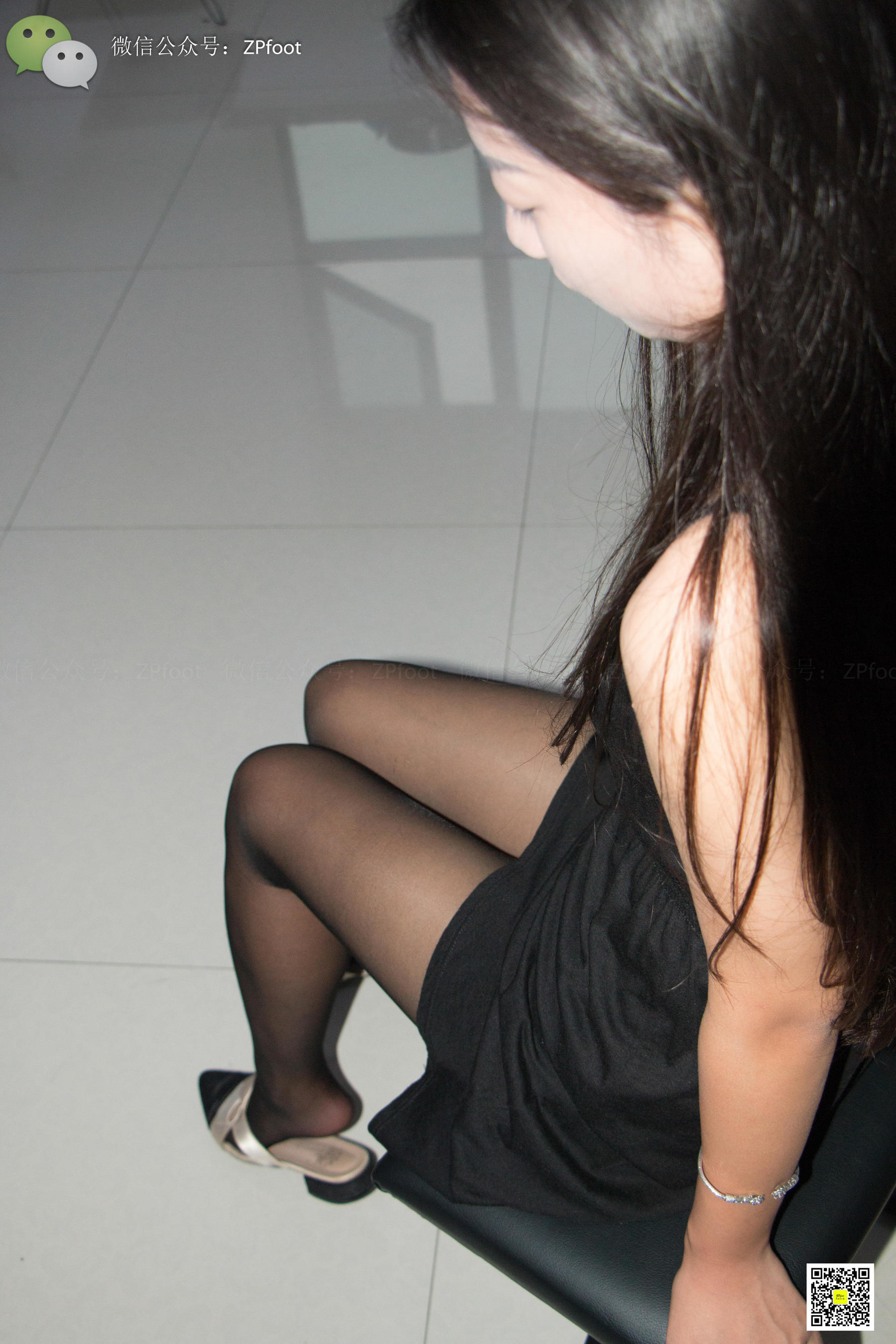 Mountain Tea Photography LSS NO.009 Black silk of peony peony