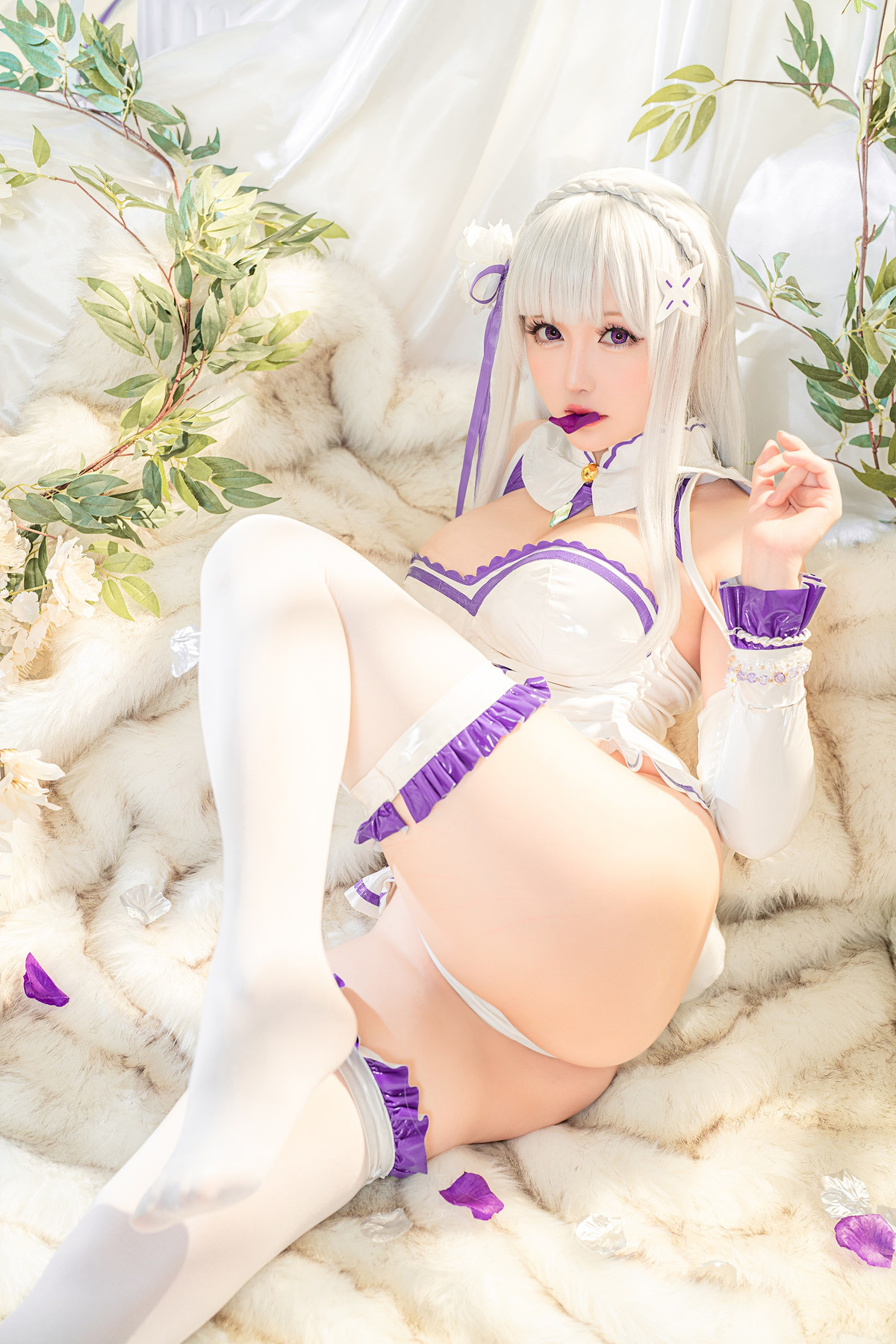 Hoshilily Miss Star Chichi Cosplay Emilia