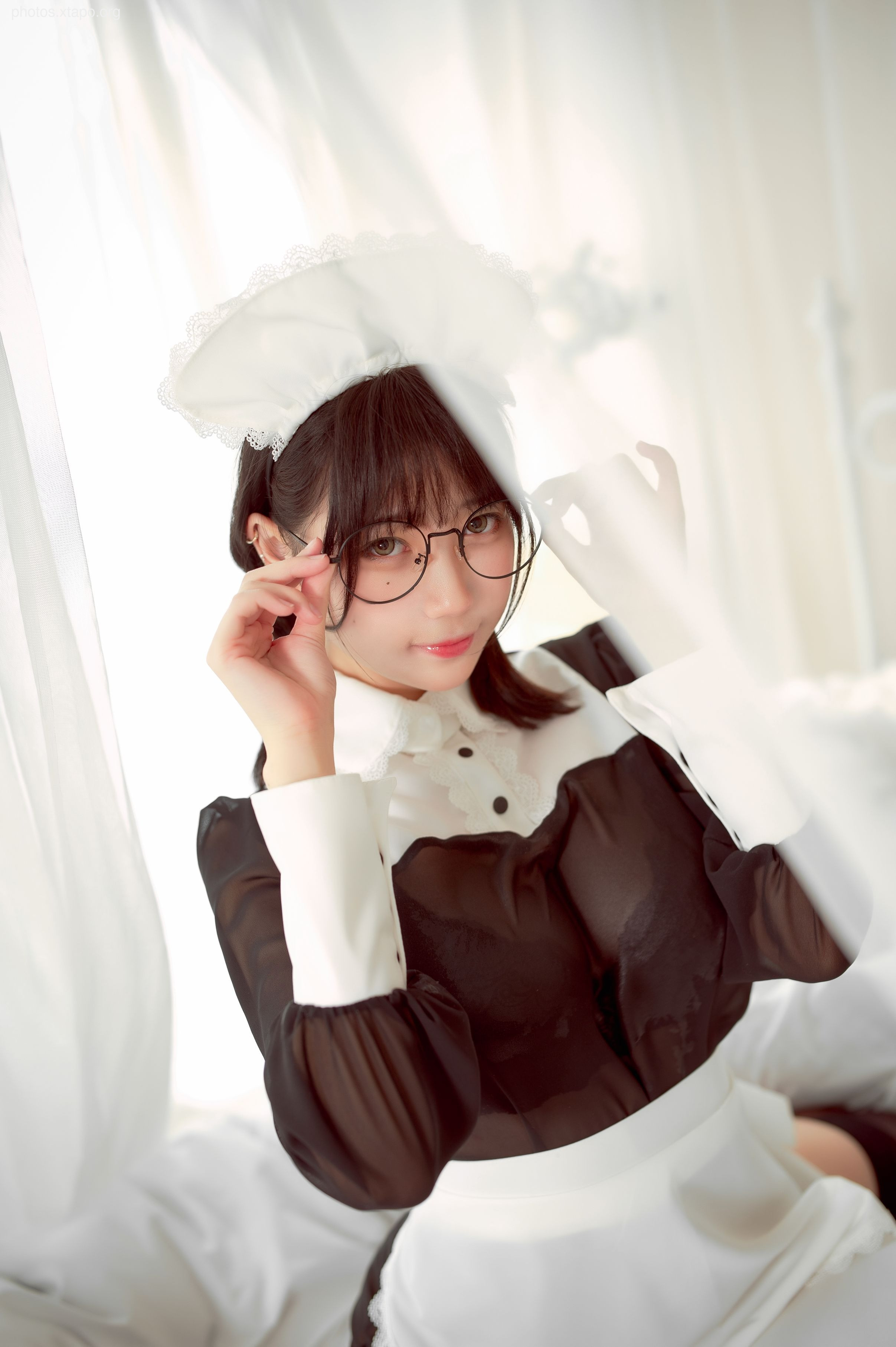 Zhou Yan is a cute rabbit-maid