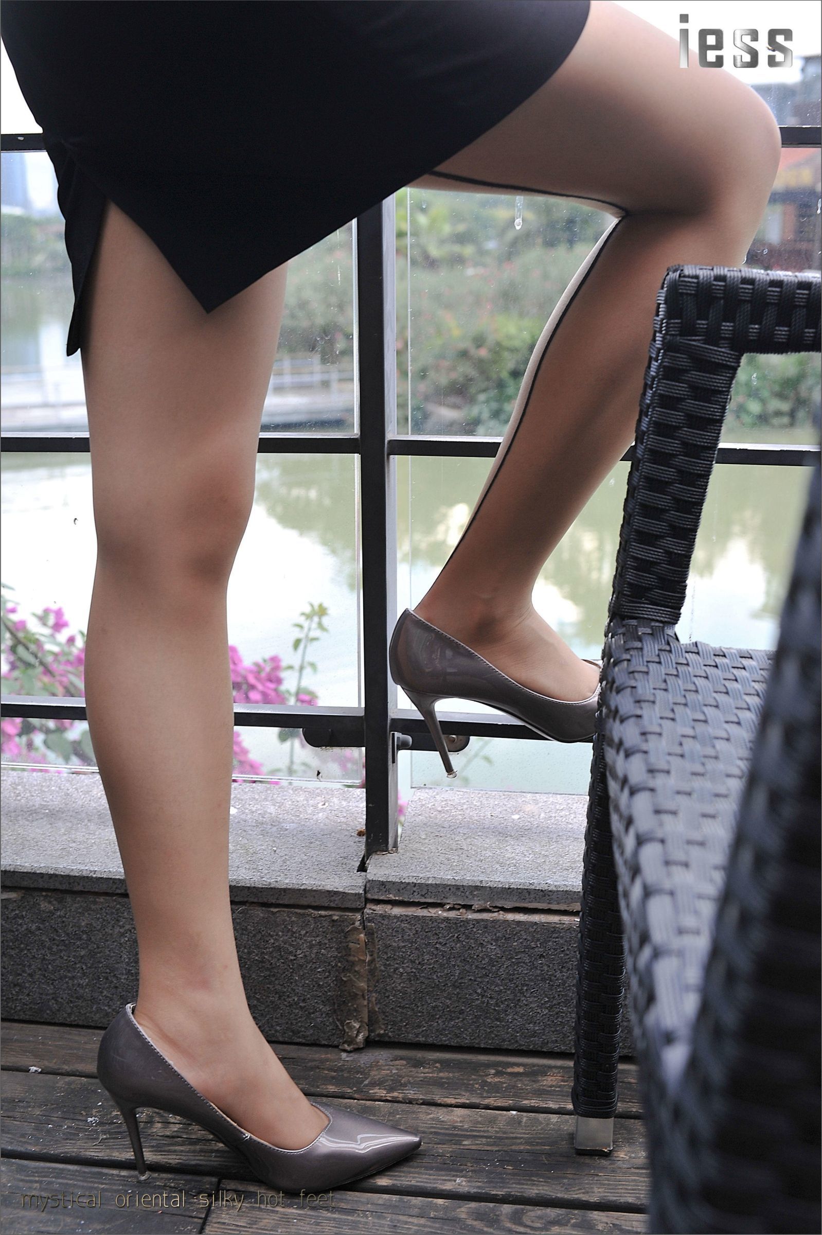 Silk Foot Bento 024 Xiaoxue Professional White -collar Person Simpling High Heel IESS Different Thoughts