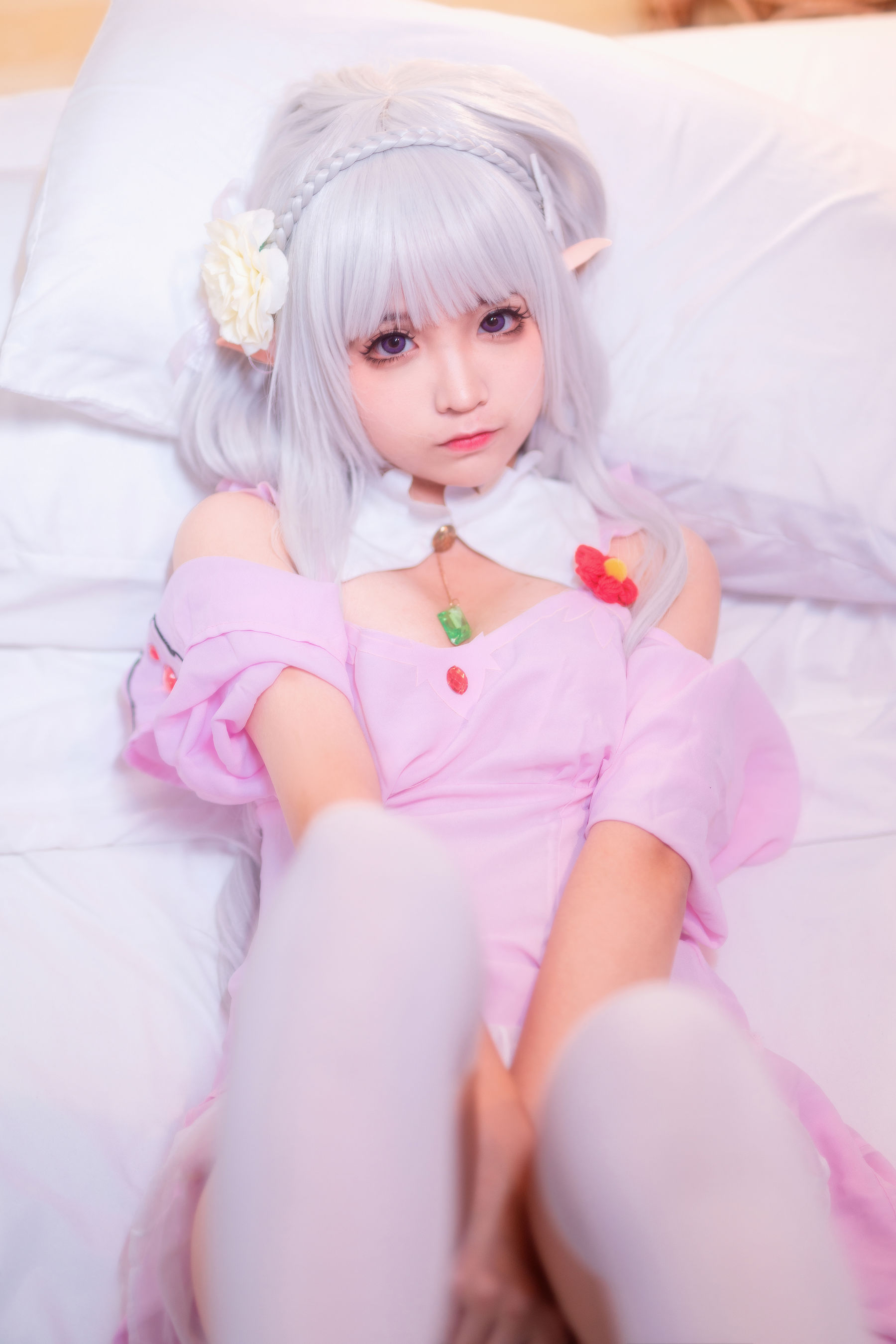 Anime blogger Stupid Mimo Emilia's pajamas