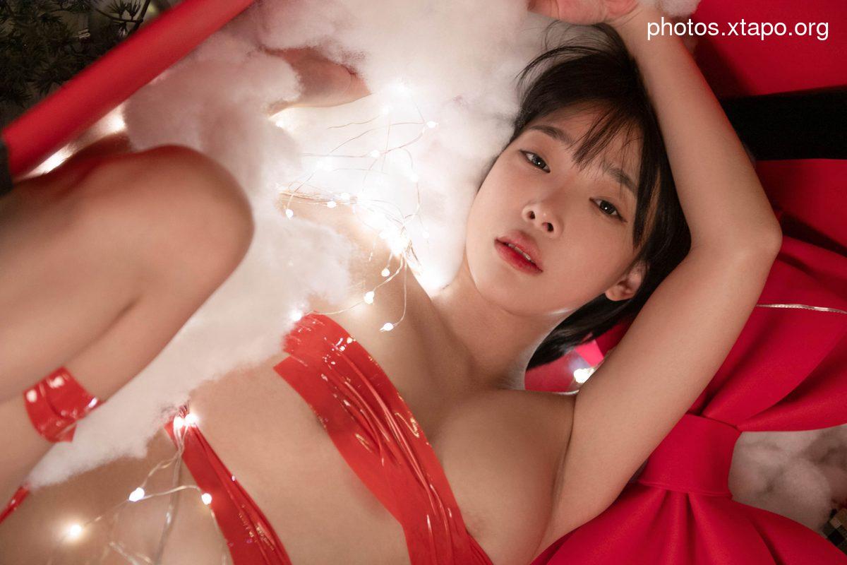 Kang In-kyung 강인경 – IKOF-4 2023 Christmas Digital Photobook PPV Bunny B