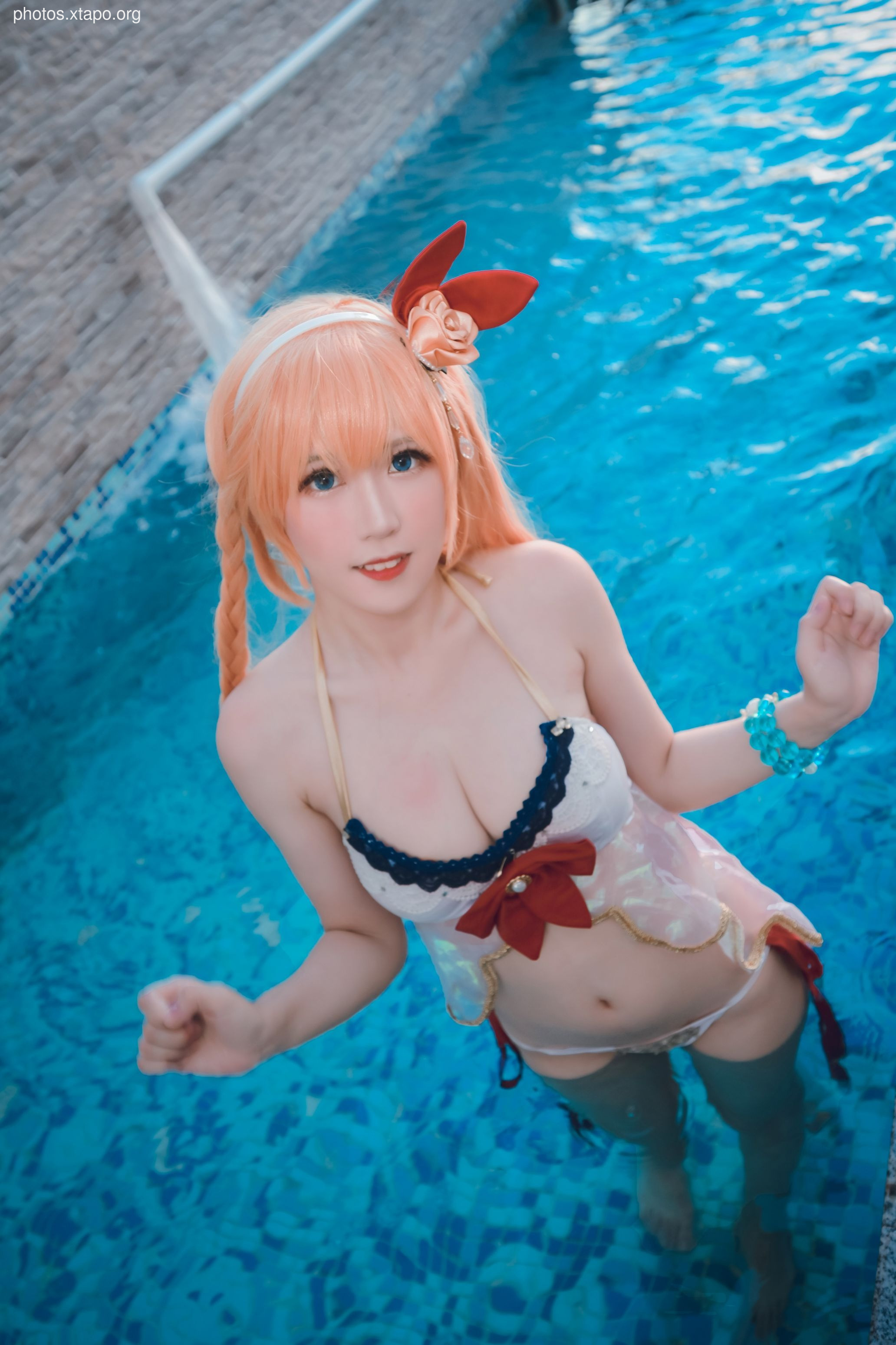 Flowing year continuously