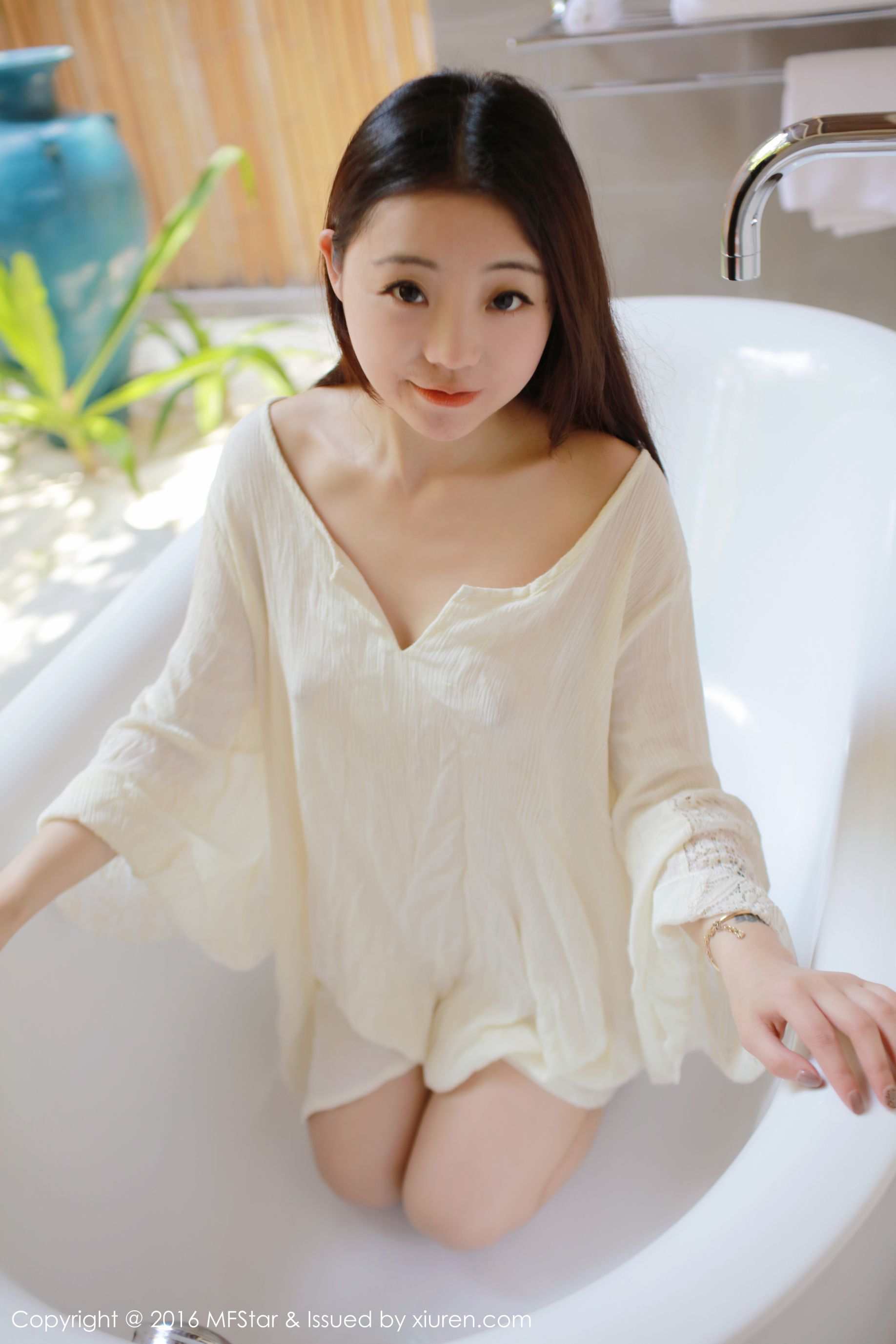 Bella Bella Wet Temptation and Rink Welfare Model Academy MFSTAR VOL.072