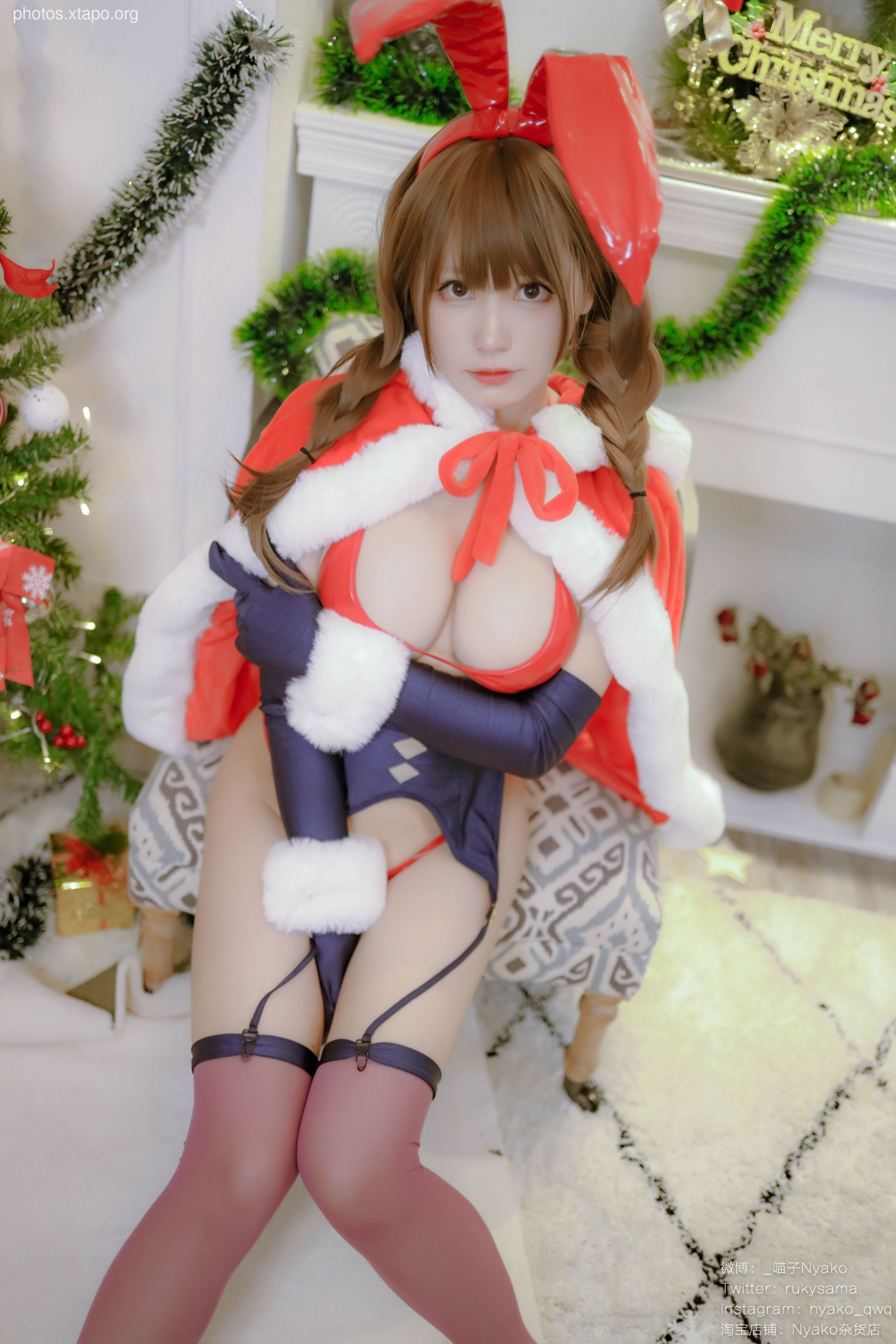 Nyako Meow Vol.28 Christmas Bunny 154p2V