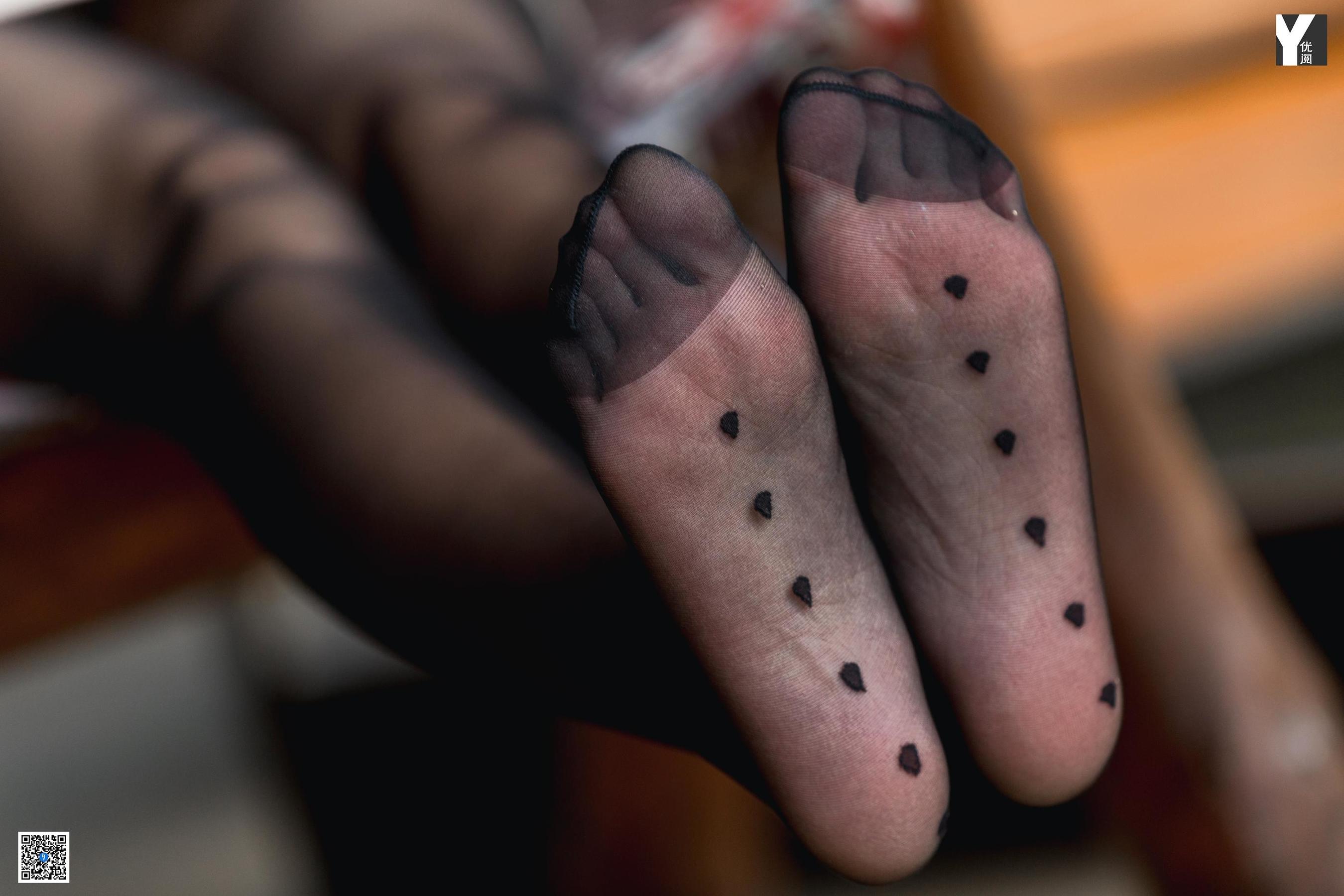 IESS Thoughts and Fun Model: Wan Ping Pure and Desire Black