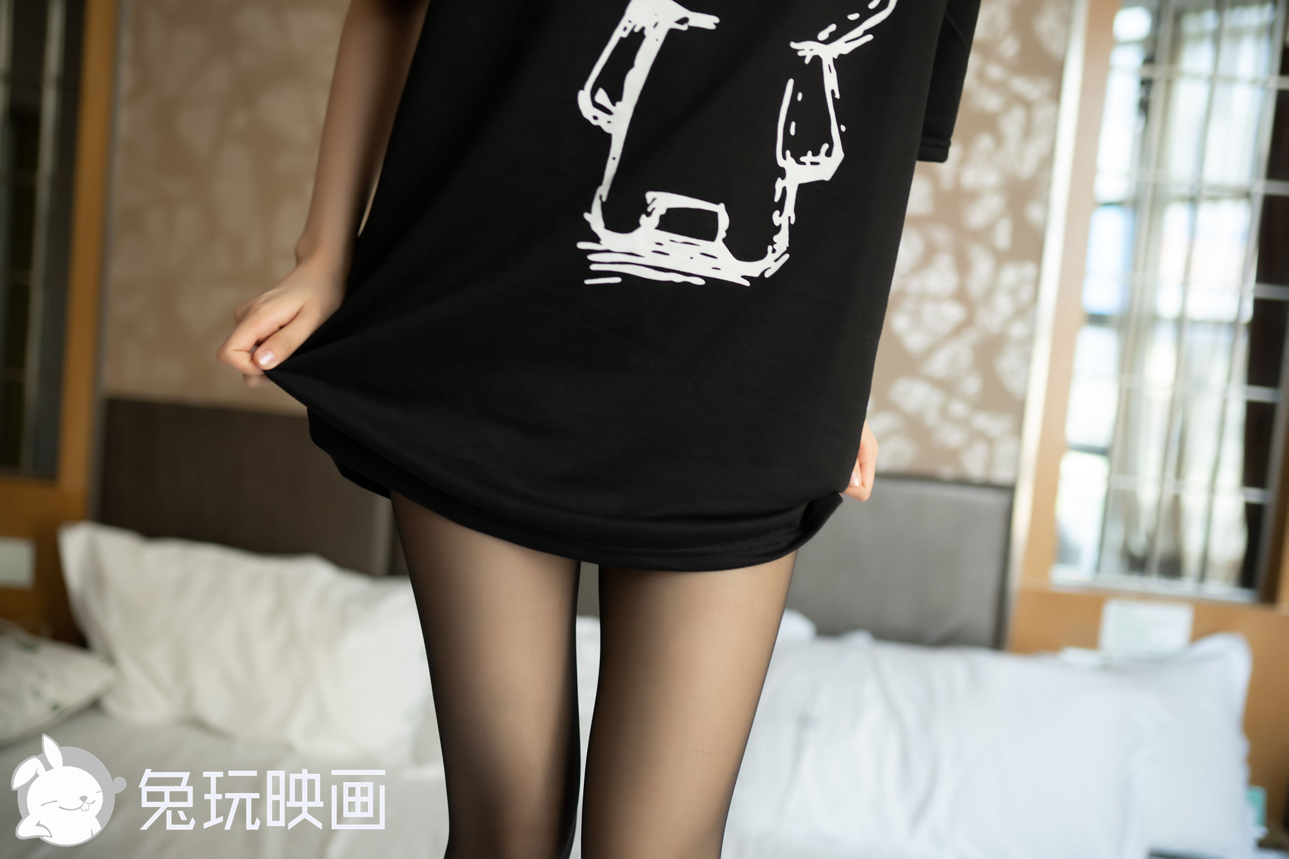 Rabbit Playing Play -The black silk in the room