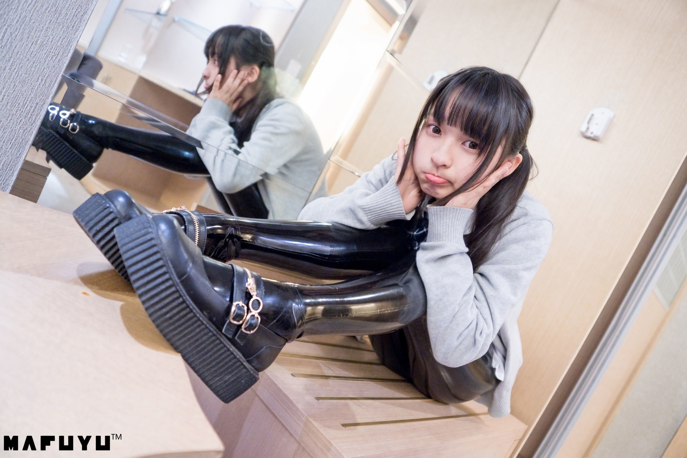 Loli cos Shenxian Banzhen Winter Plastic Motoring Series Set Map