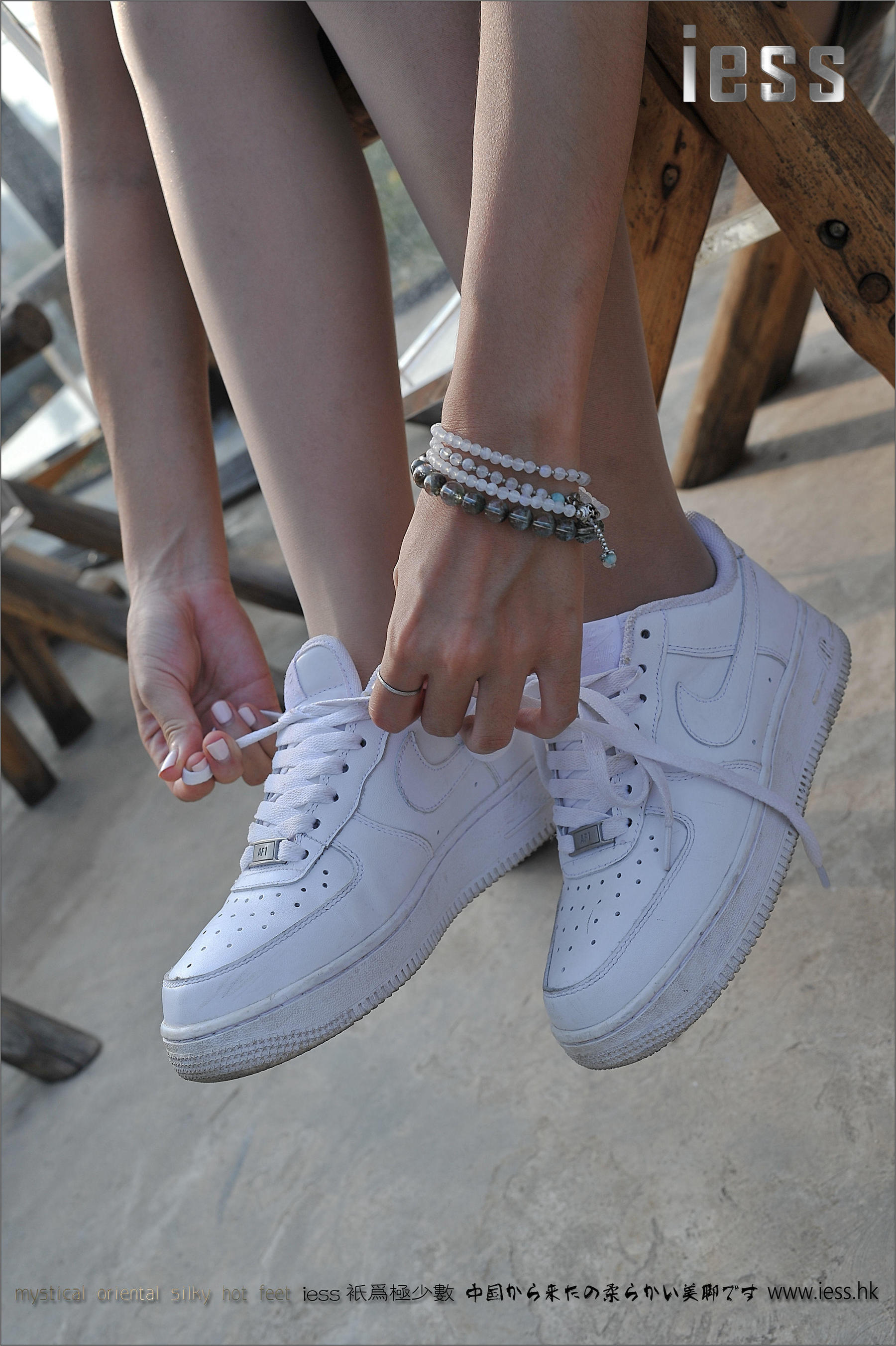 Silk Foot Bento 037 SASA SASA Sneakers Pork Silk Collection Edition